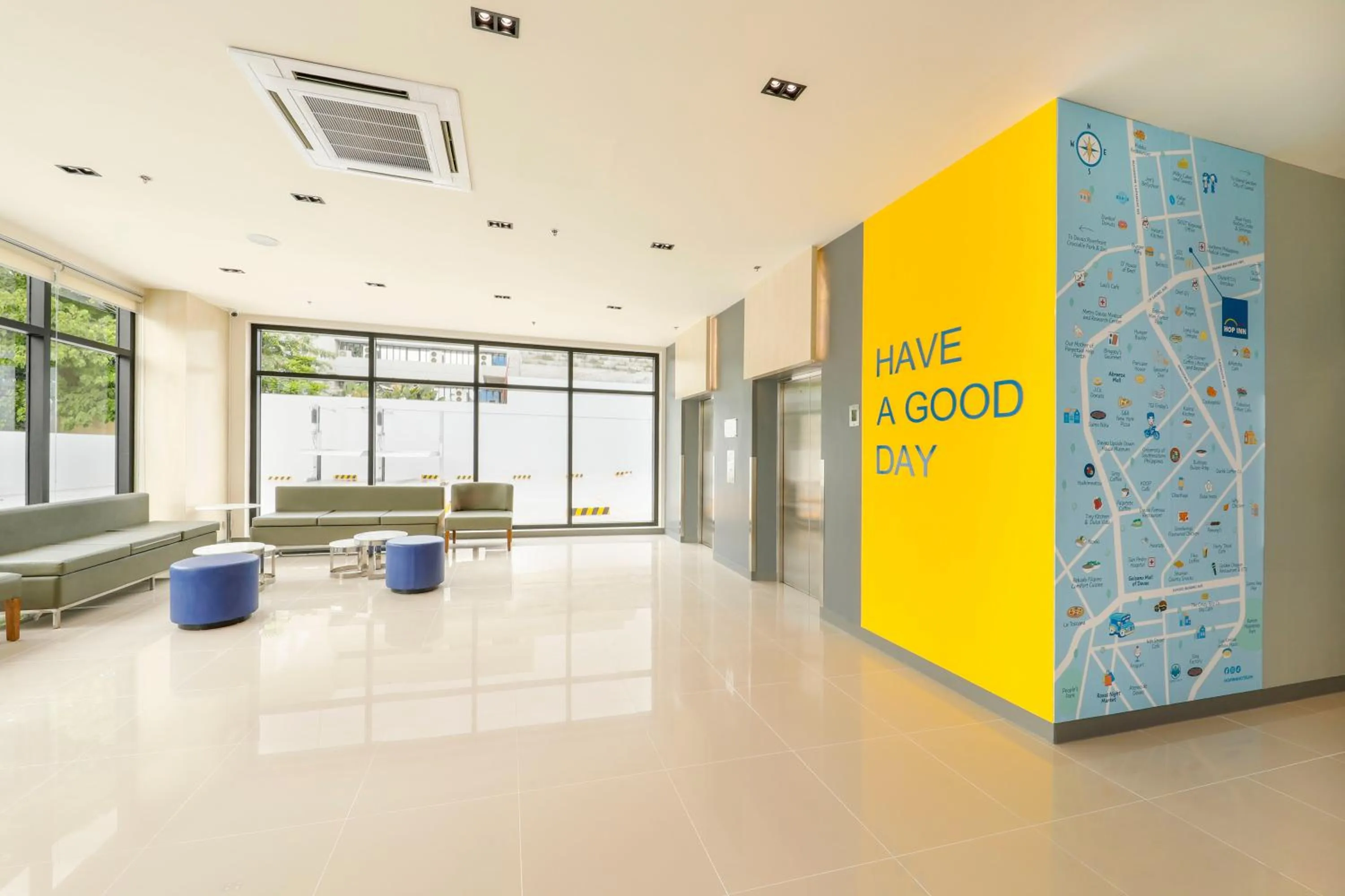 Lobby or reception in Hop Inn Hotel Davao