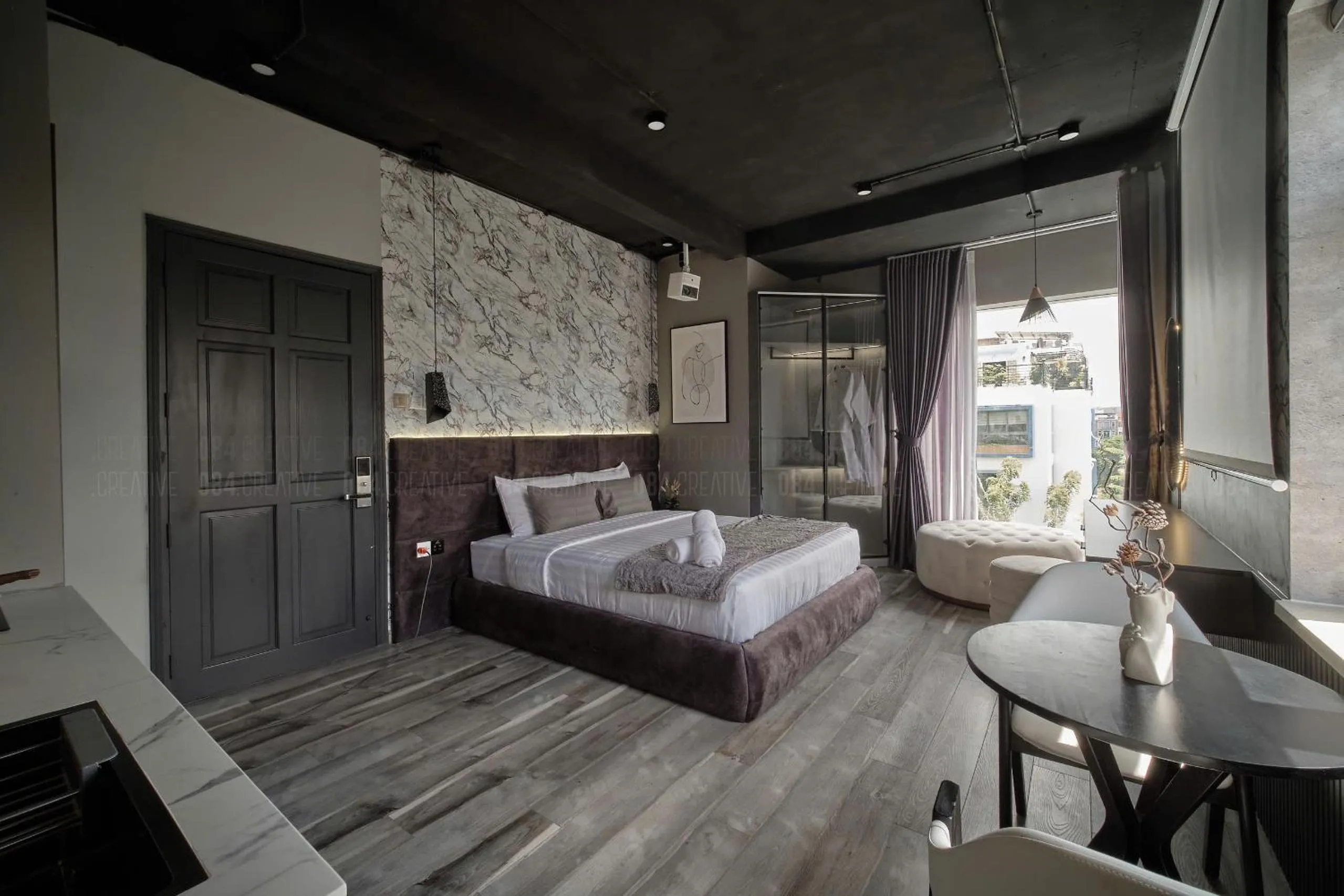 Bed in Simmi Signature Hotel & Apartment