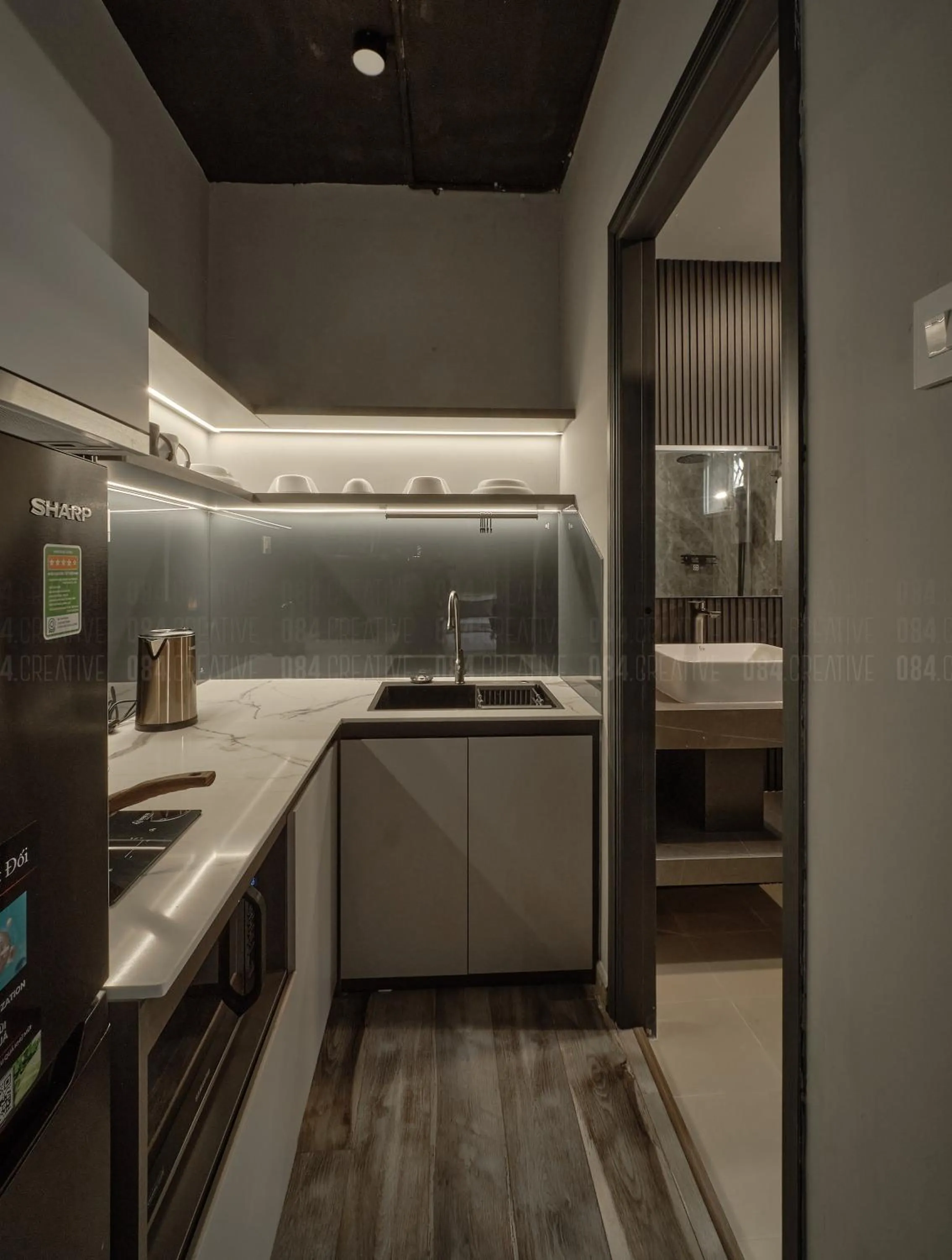 stove in Simmi Signature Hotel & Apartment