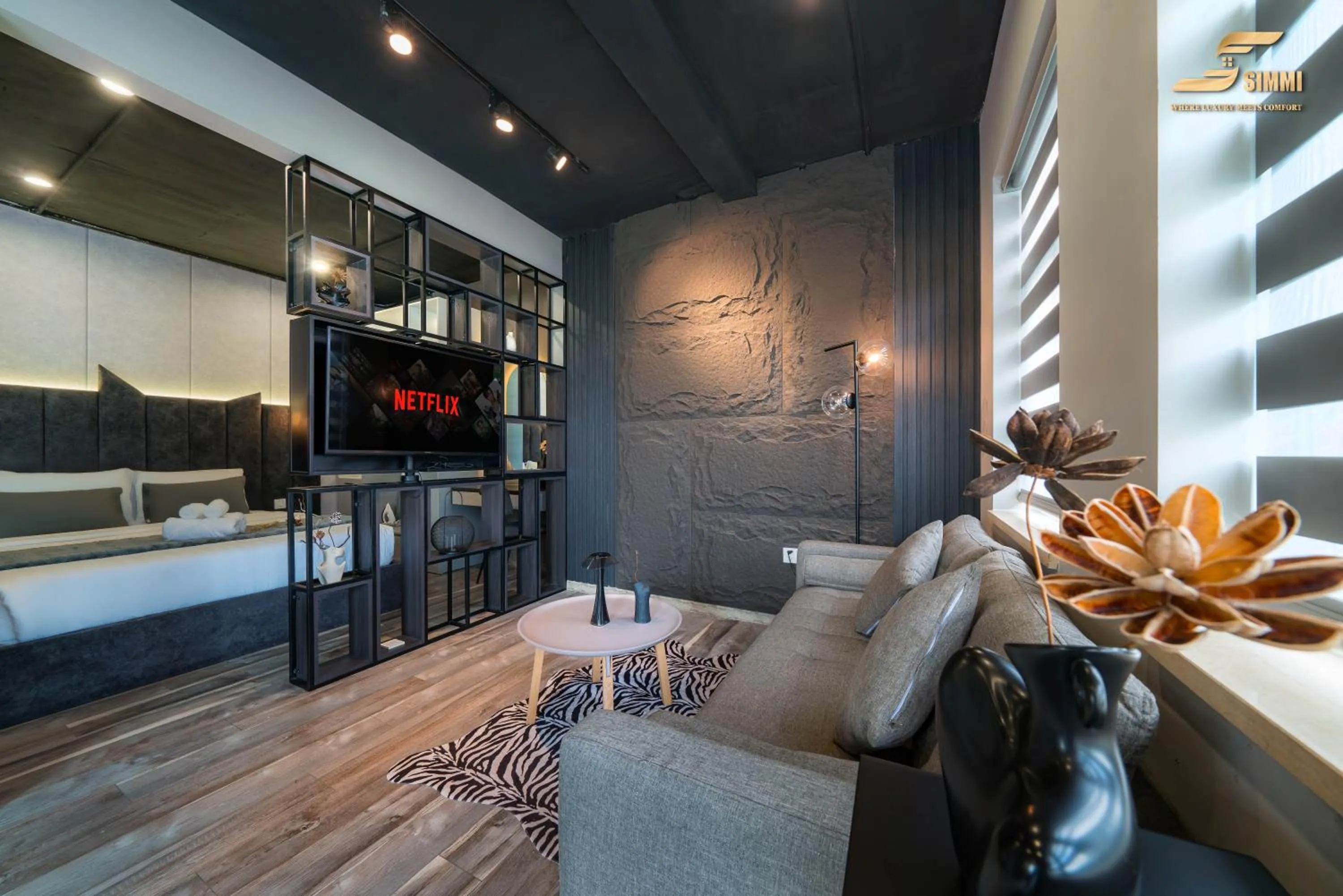 Living room in Simmi Signature Hotel & Apartment