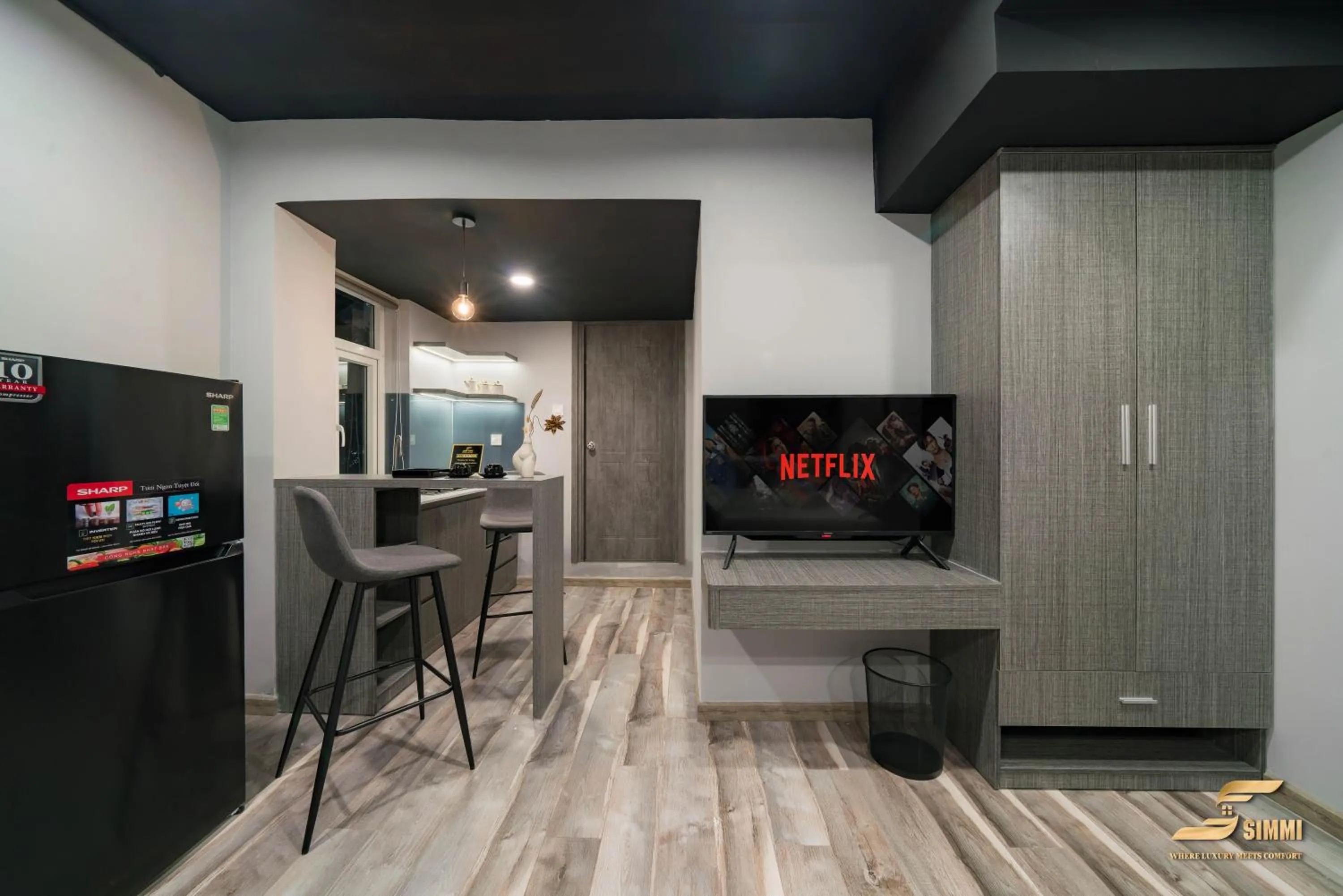 Kitchen or kitchenette in Simmi Signature Hotel & Apartment