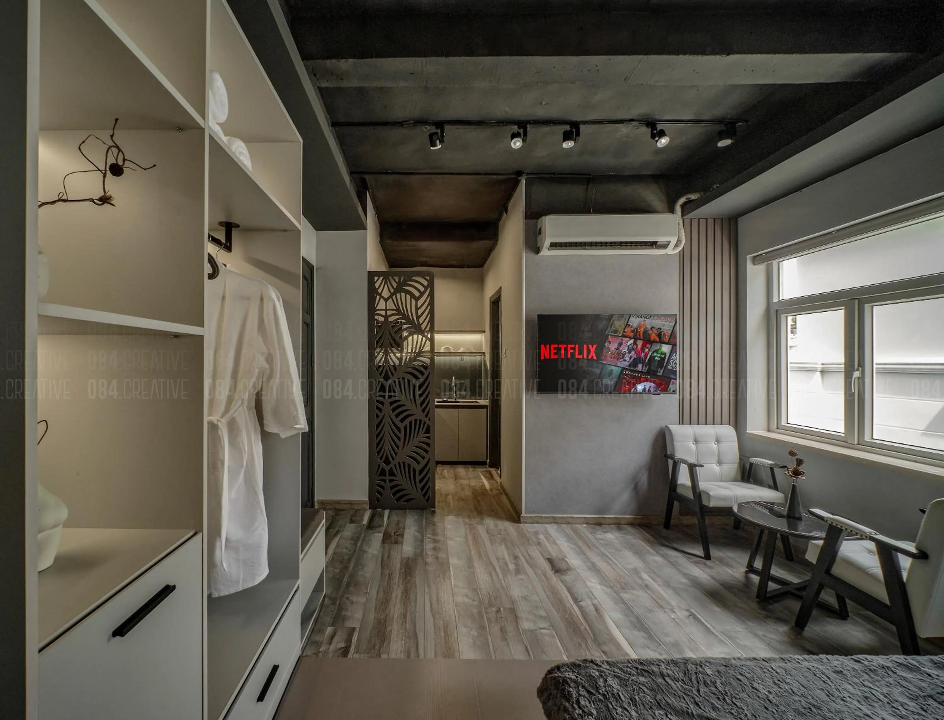 Photo of the whole room in Simmi Signature Hotel & Apartment