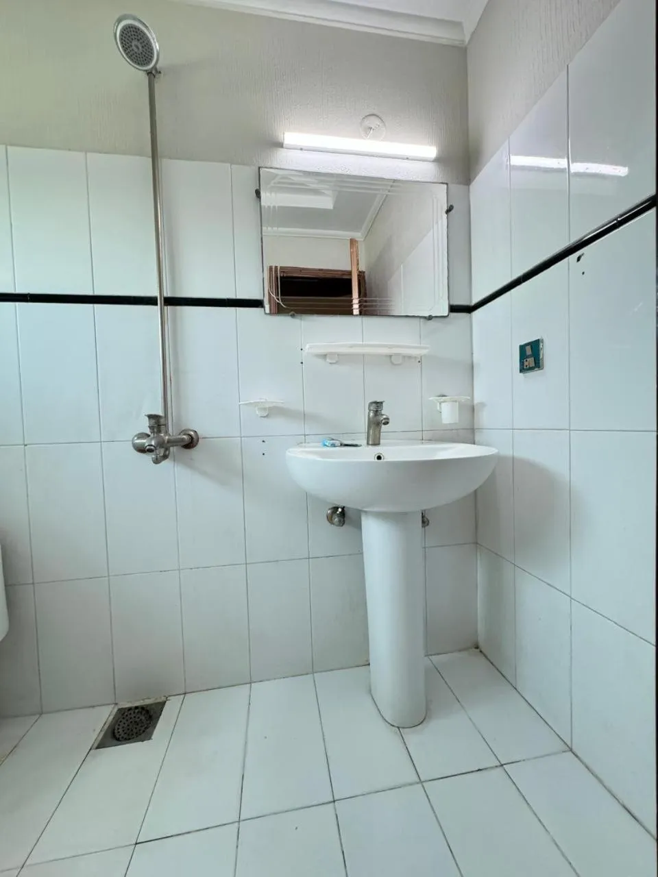 Shower in Atlas Gold Hotel