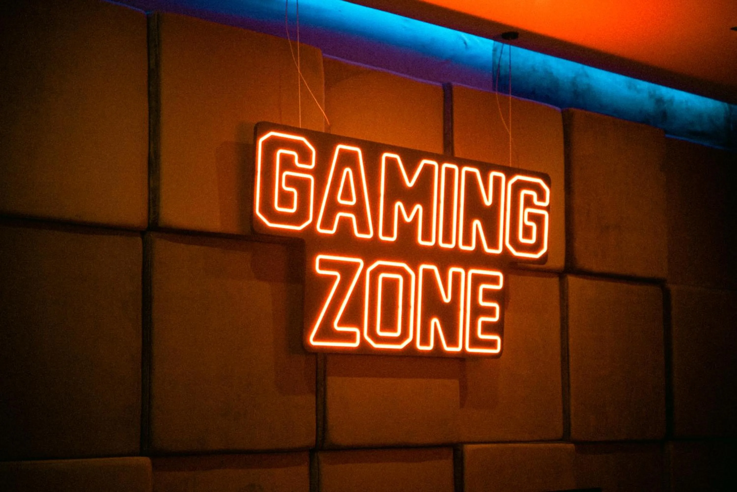 Property logo or sign in Futurotel Sevilla