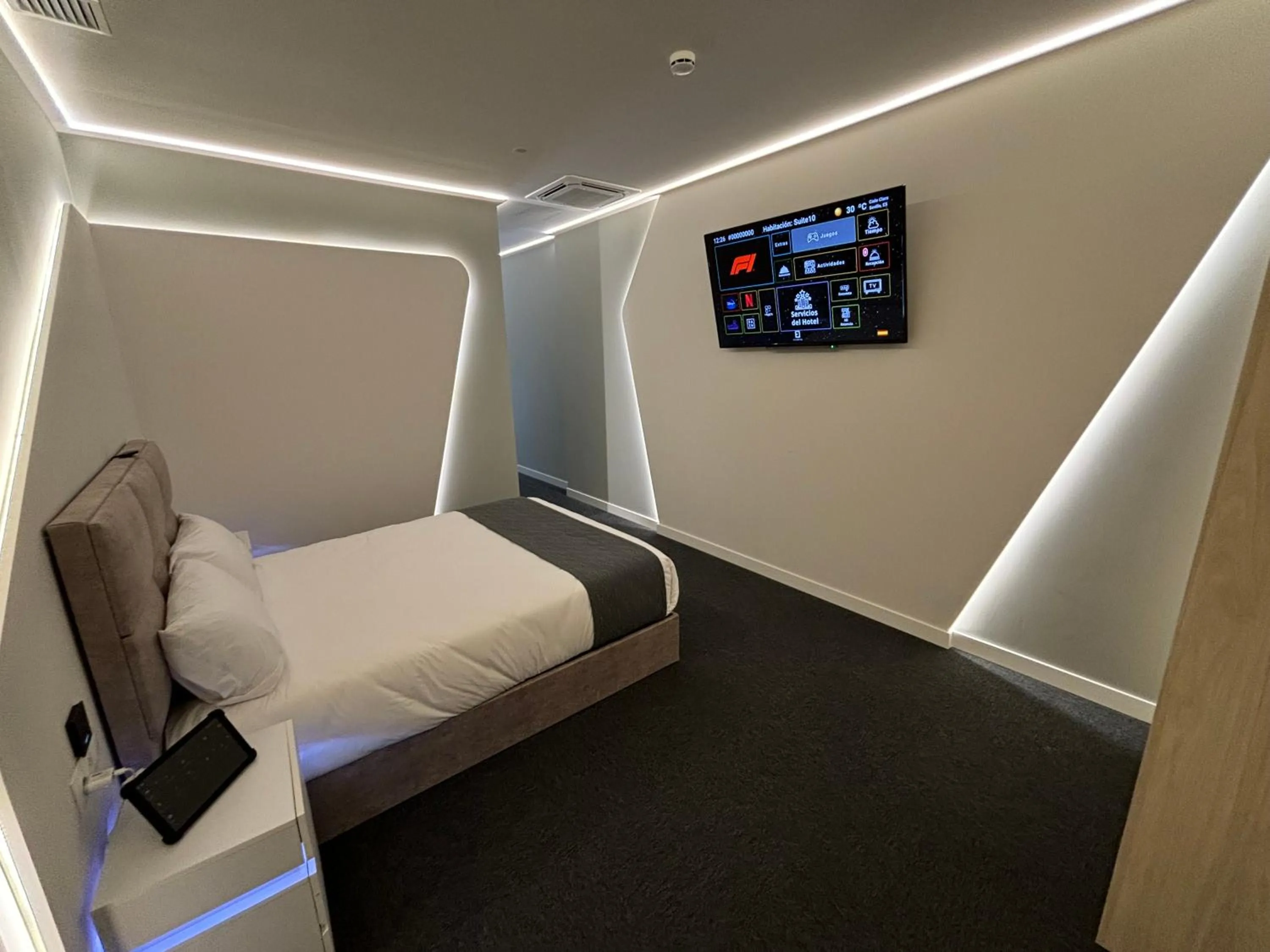Bed in Futurotel Sevilla