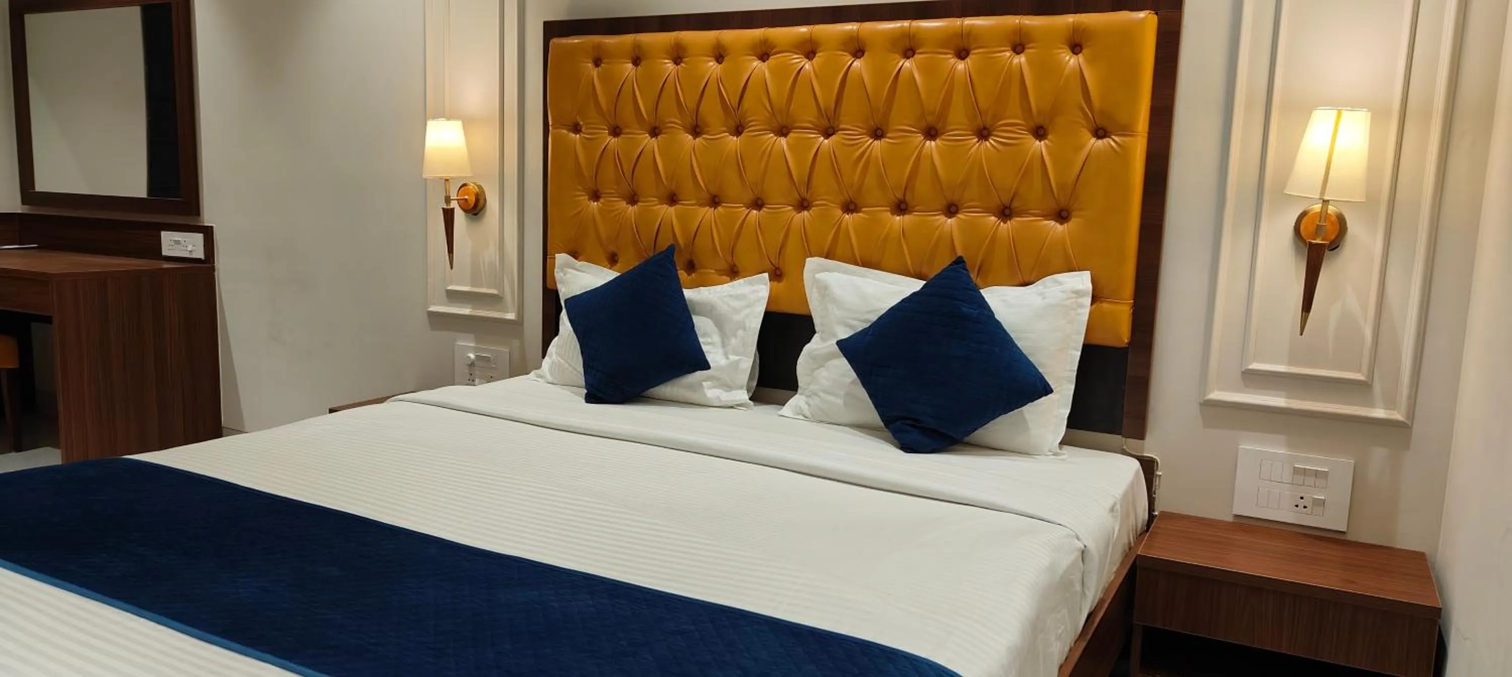 Photo of the whole room, Bed in Magnus Nexstar Suites Kalyani Nagar