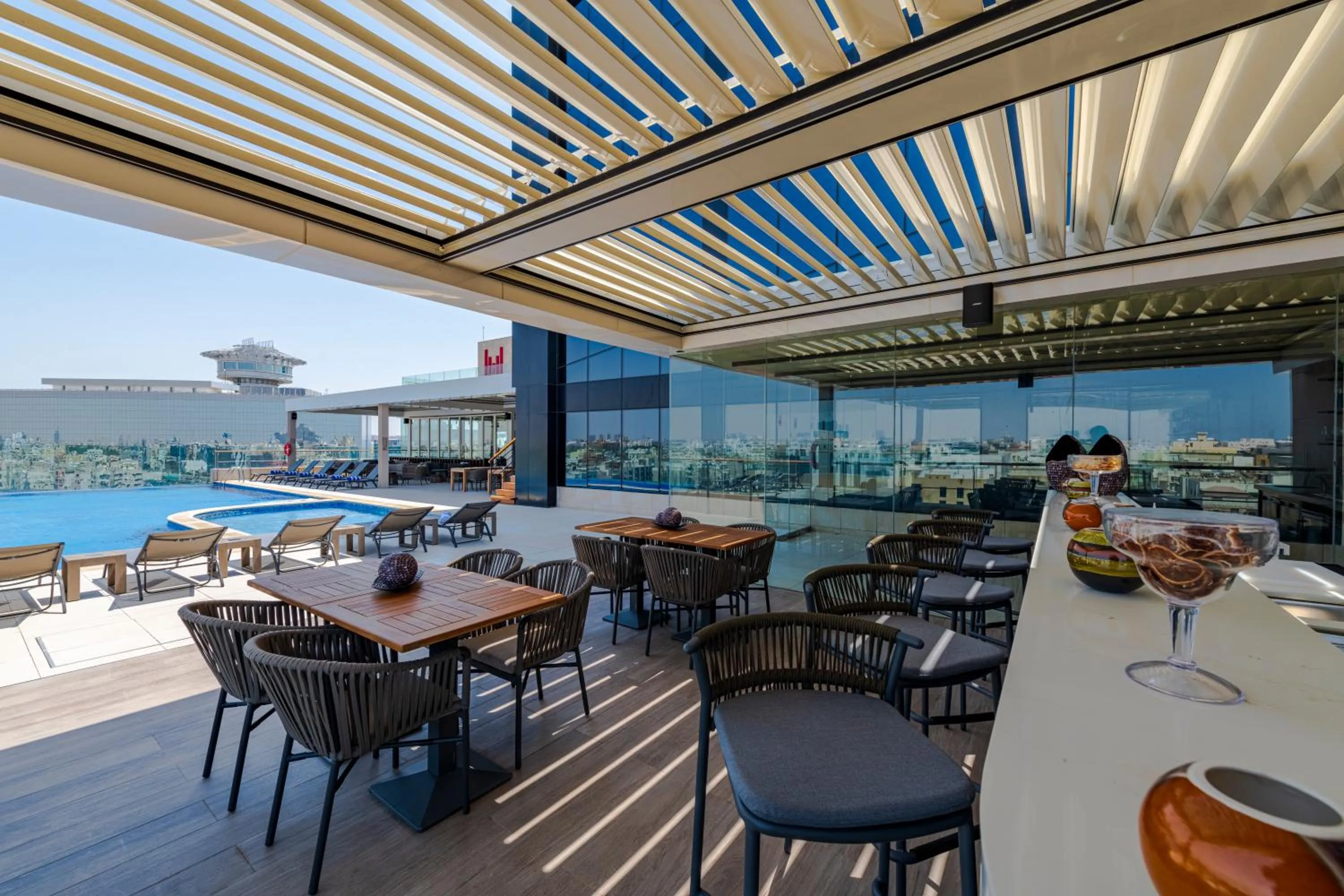 Restaurant/places to eat in Millennium Al Masar