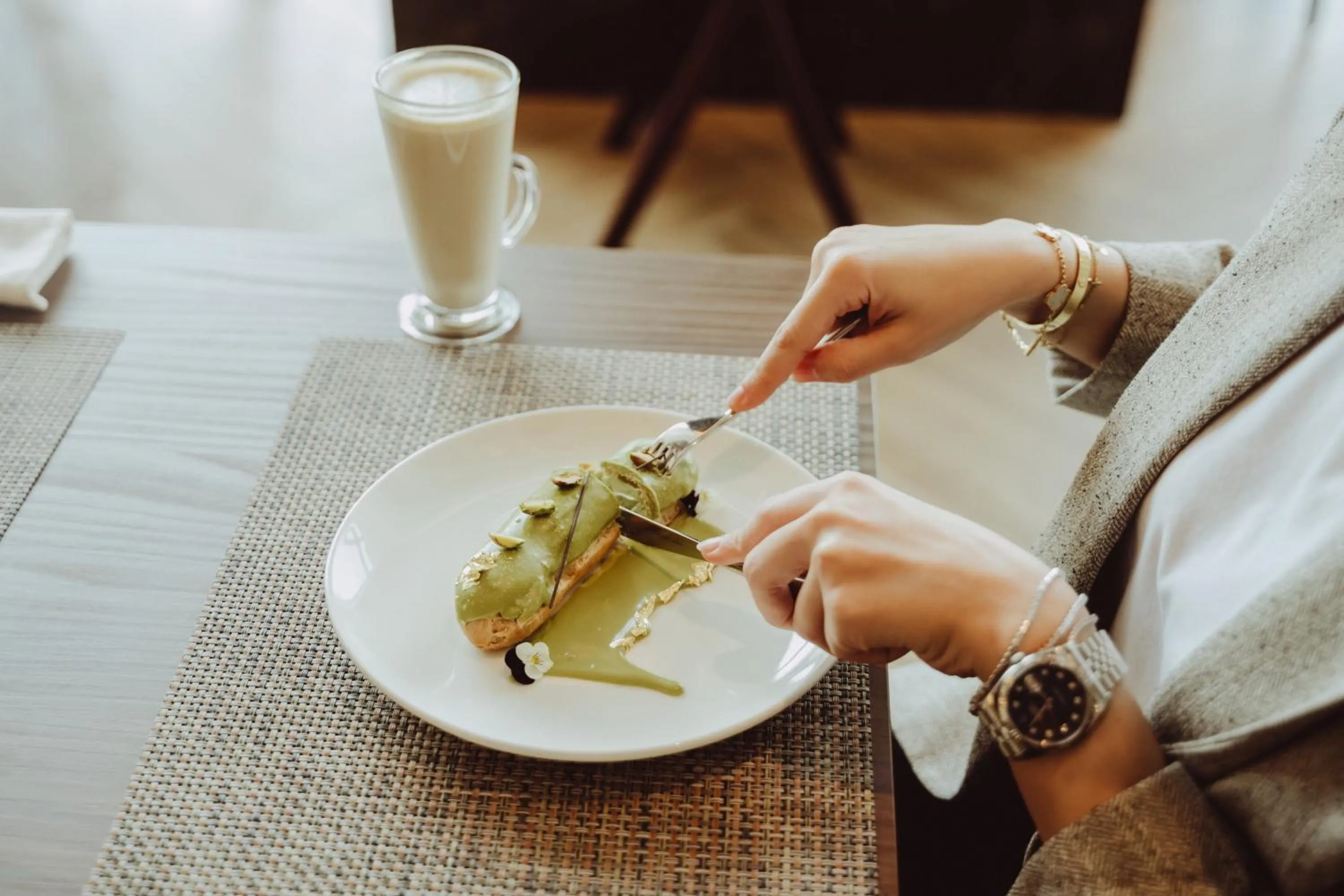 Restaurant/places to eat in Millennium Al Masar