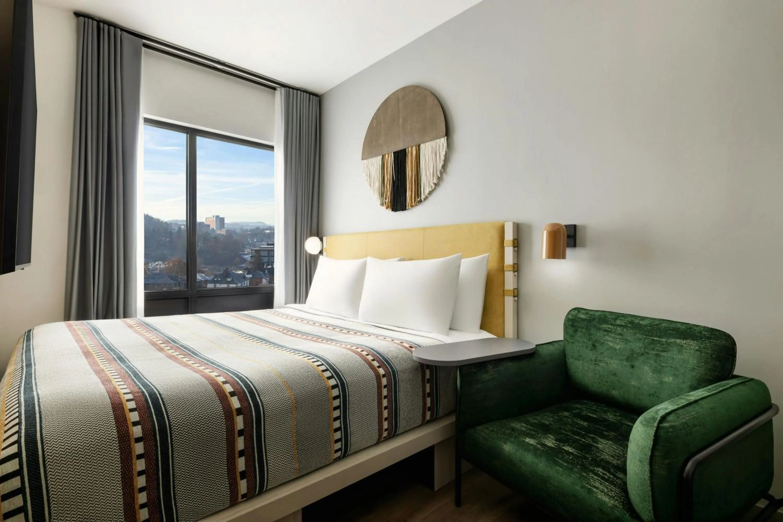 Photo of the whole room, Bed in Moxy Asheville