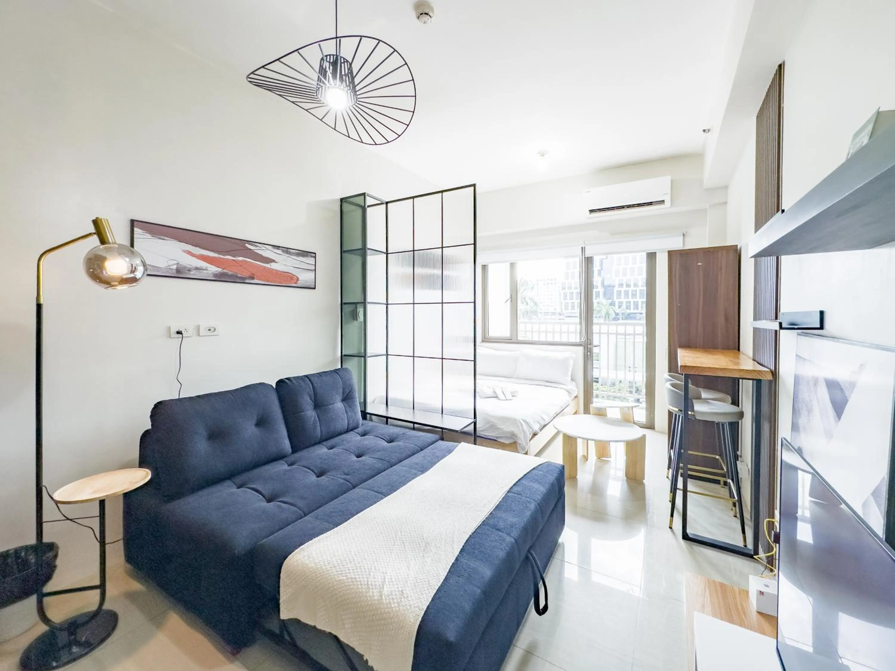 Bed in GemstoneBR in SMDC Shore Residences