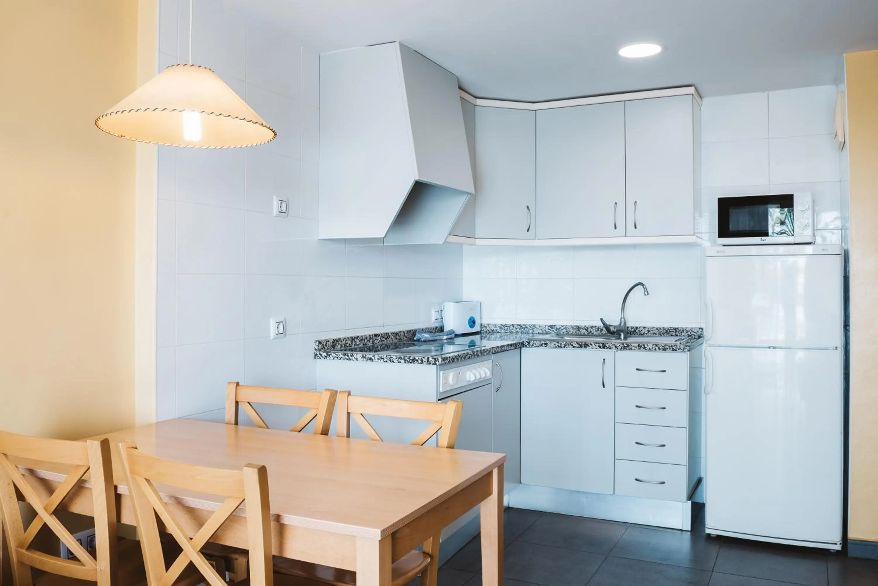 Dining area in Apartamentos Turisticos Terralta