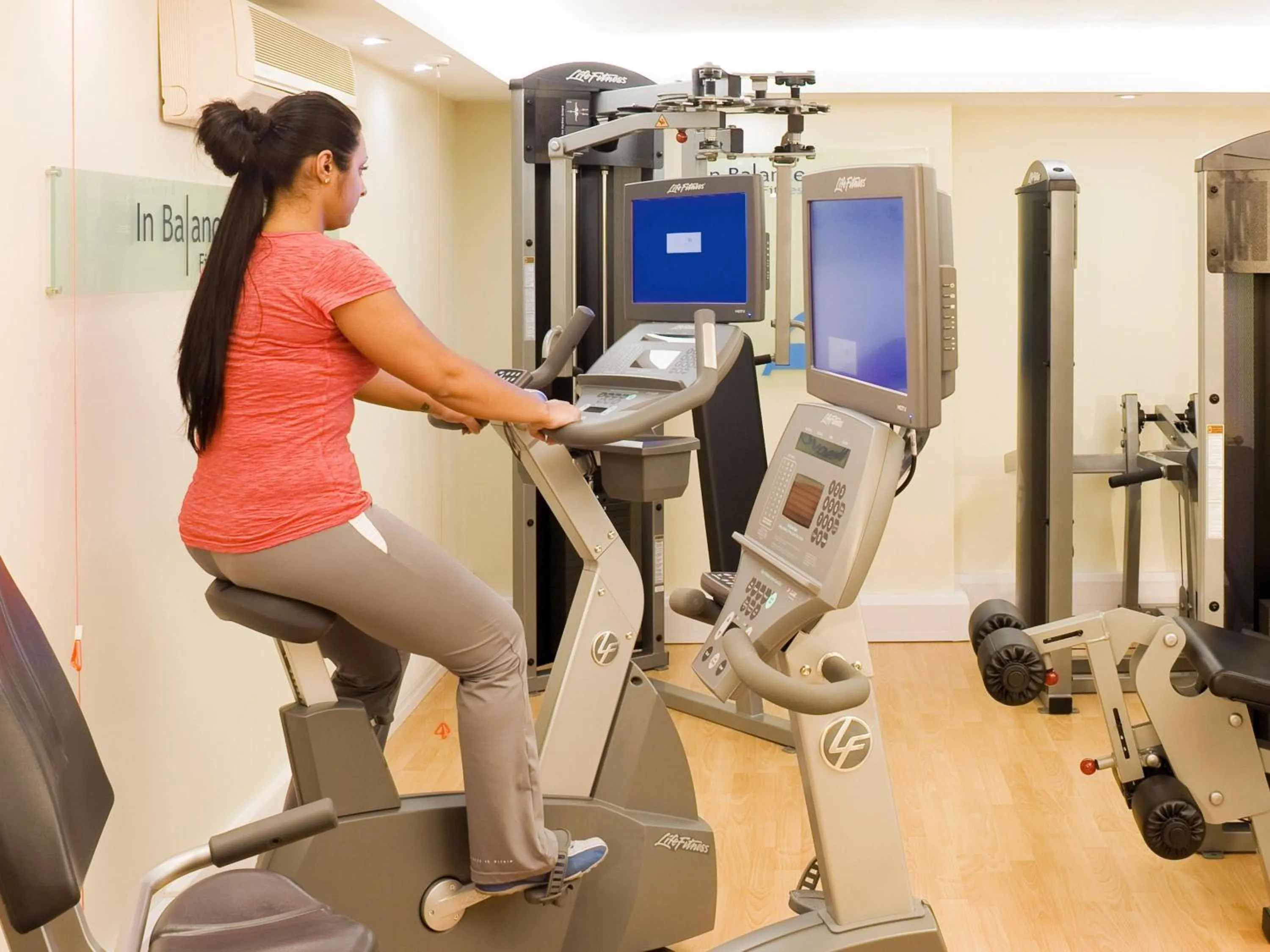 Fitness centre/facilities in Novotel Birmingham Airport Terminal Building - NEC