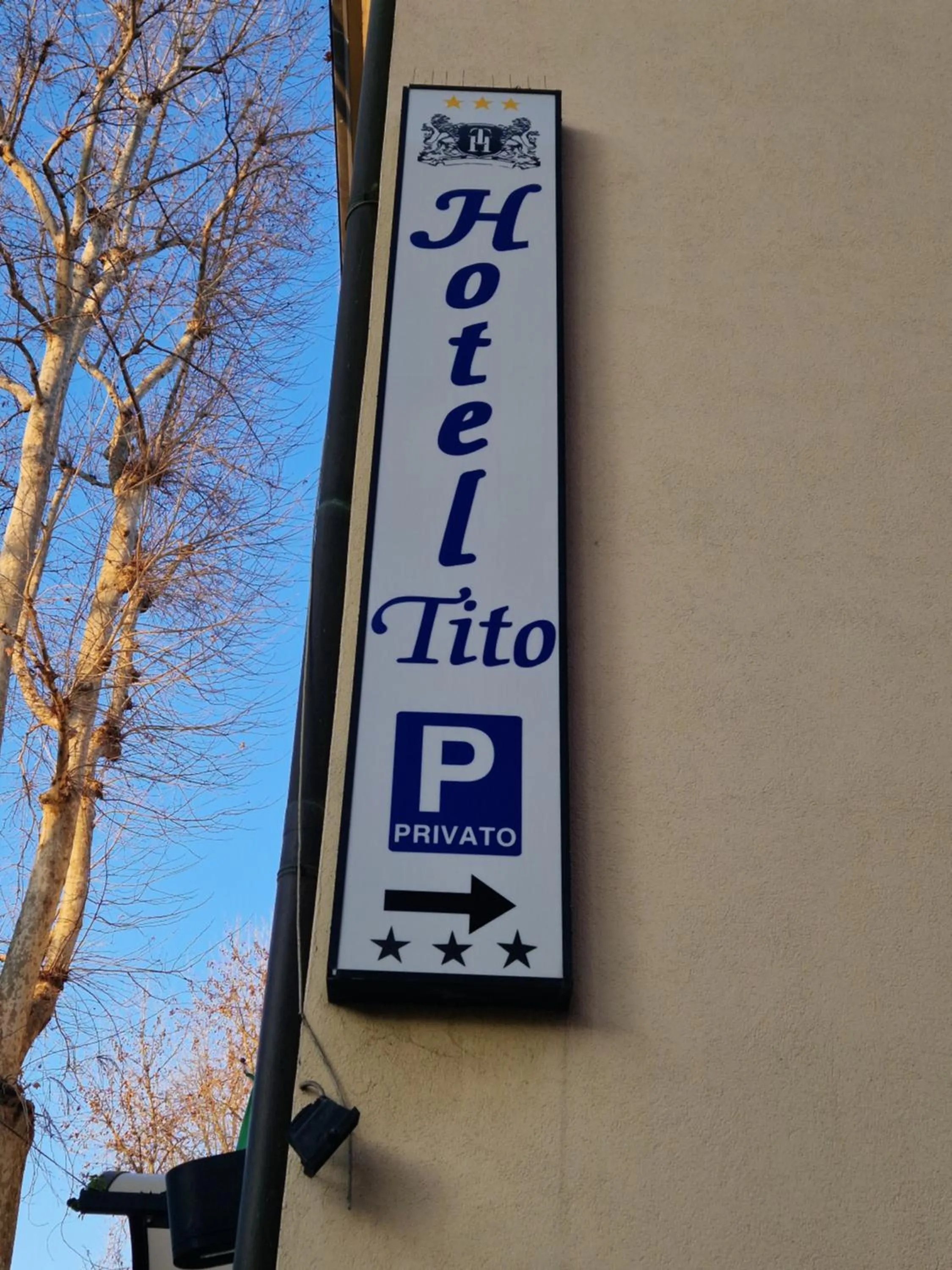 Parking in Hotel Tito