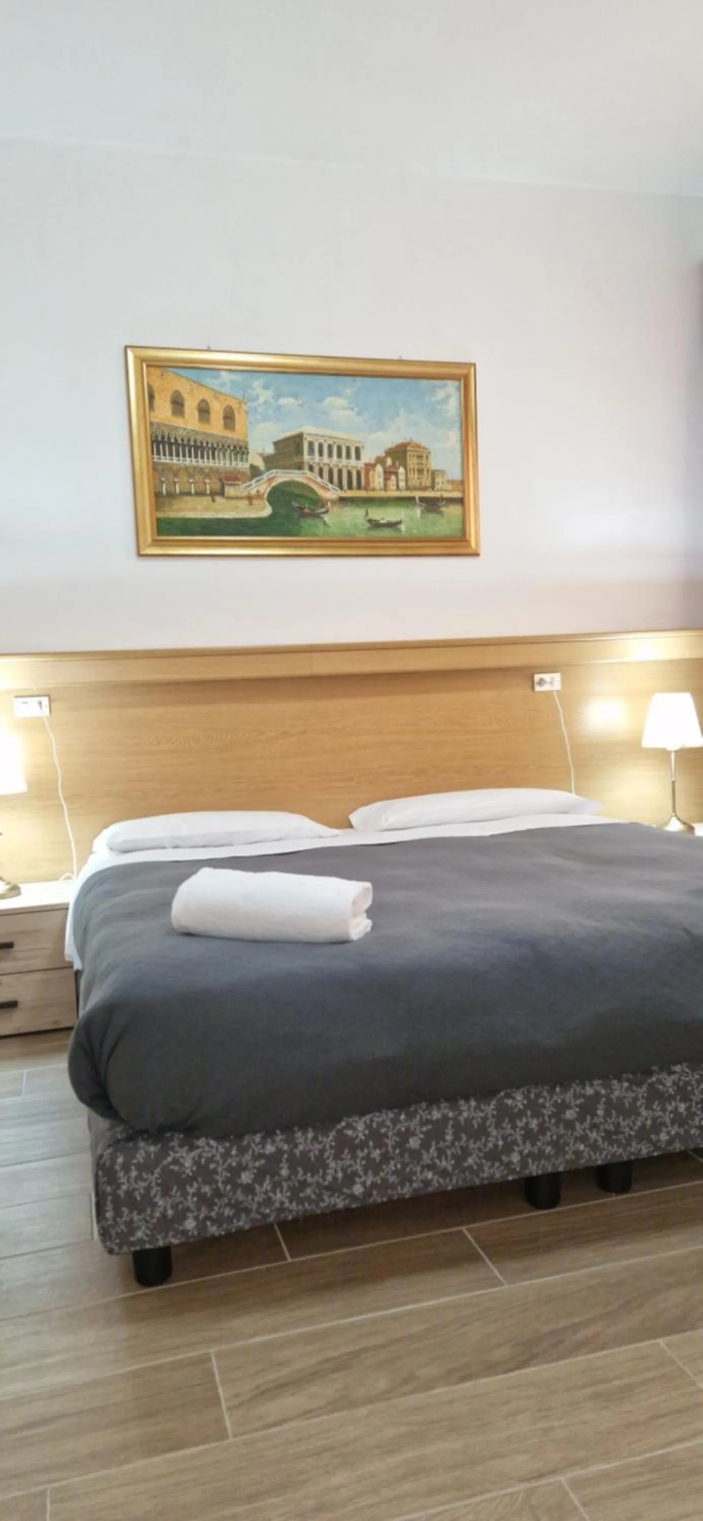 Bedroom, Bed in Hotel Tito