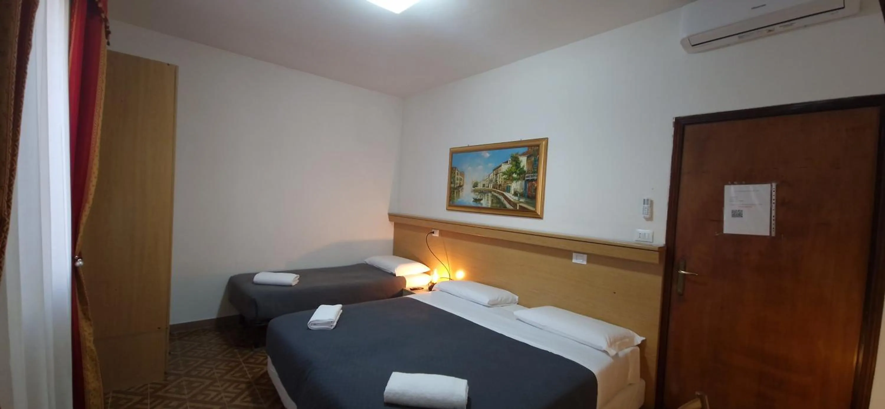 Photo of the whole room, Bed in Hotel Tito