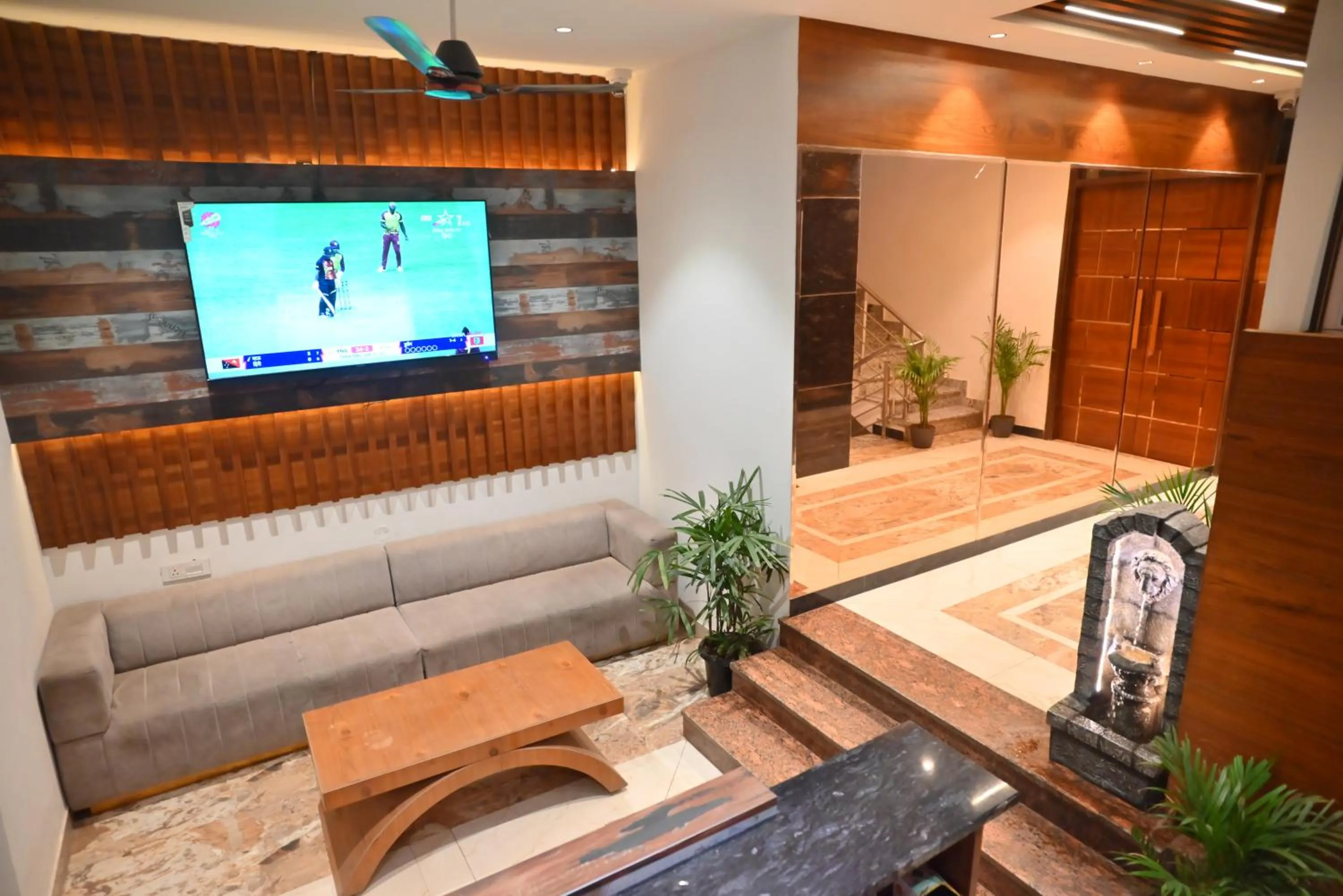 Dining area in Hotel Lake View - Near Sukhna Lake