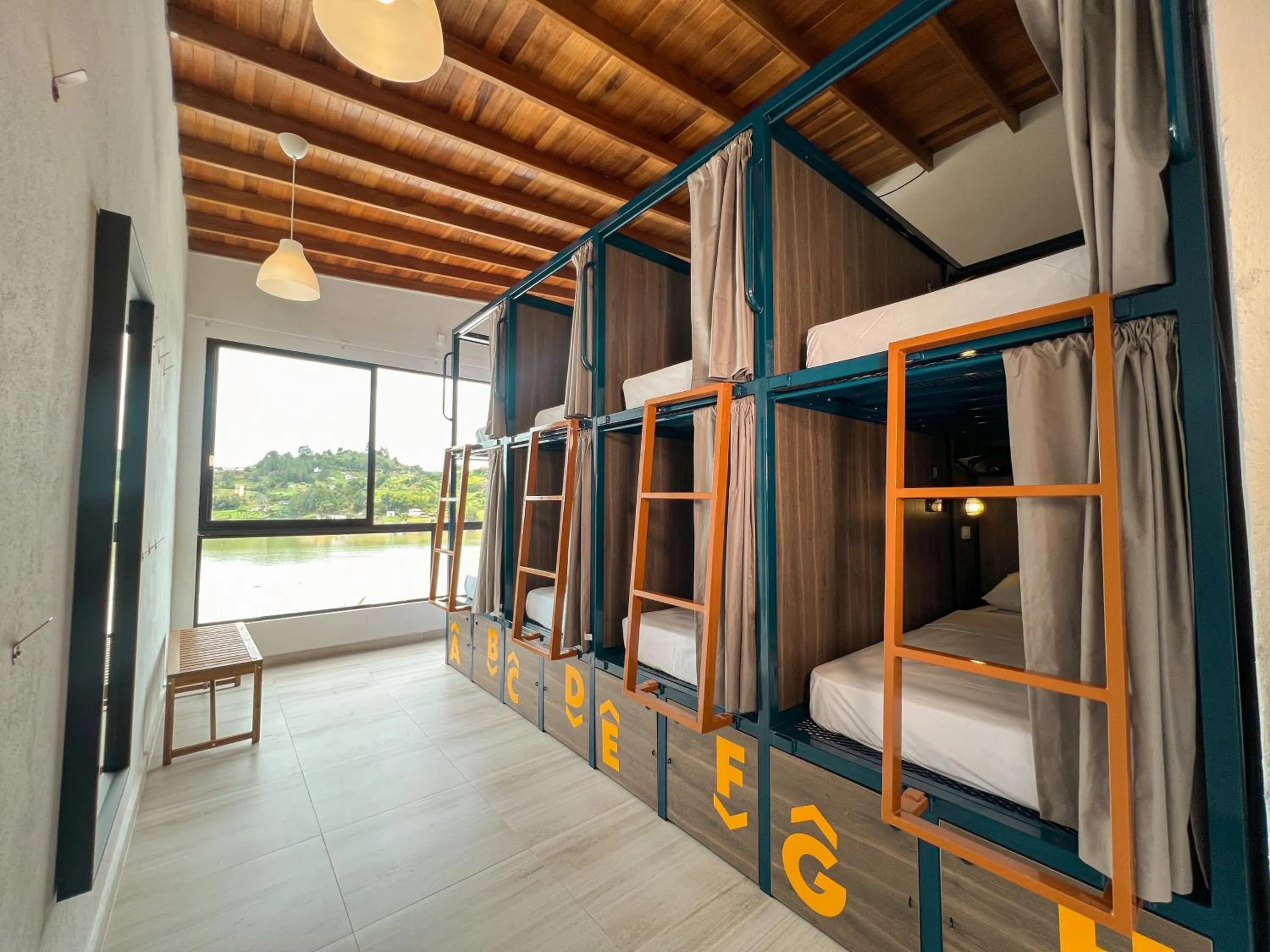 Bed in Viajero Guatapé Hostel & Lake Club