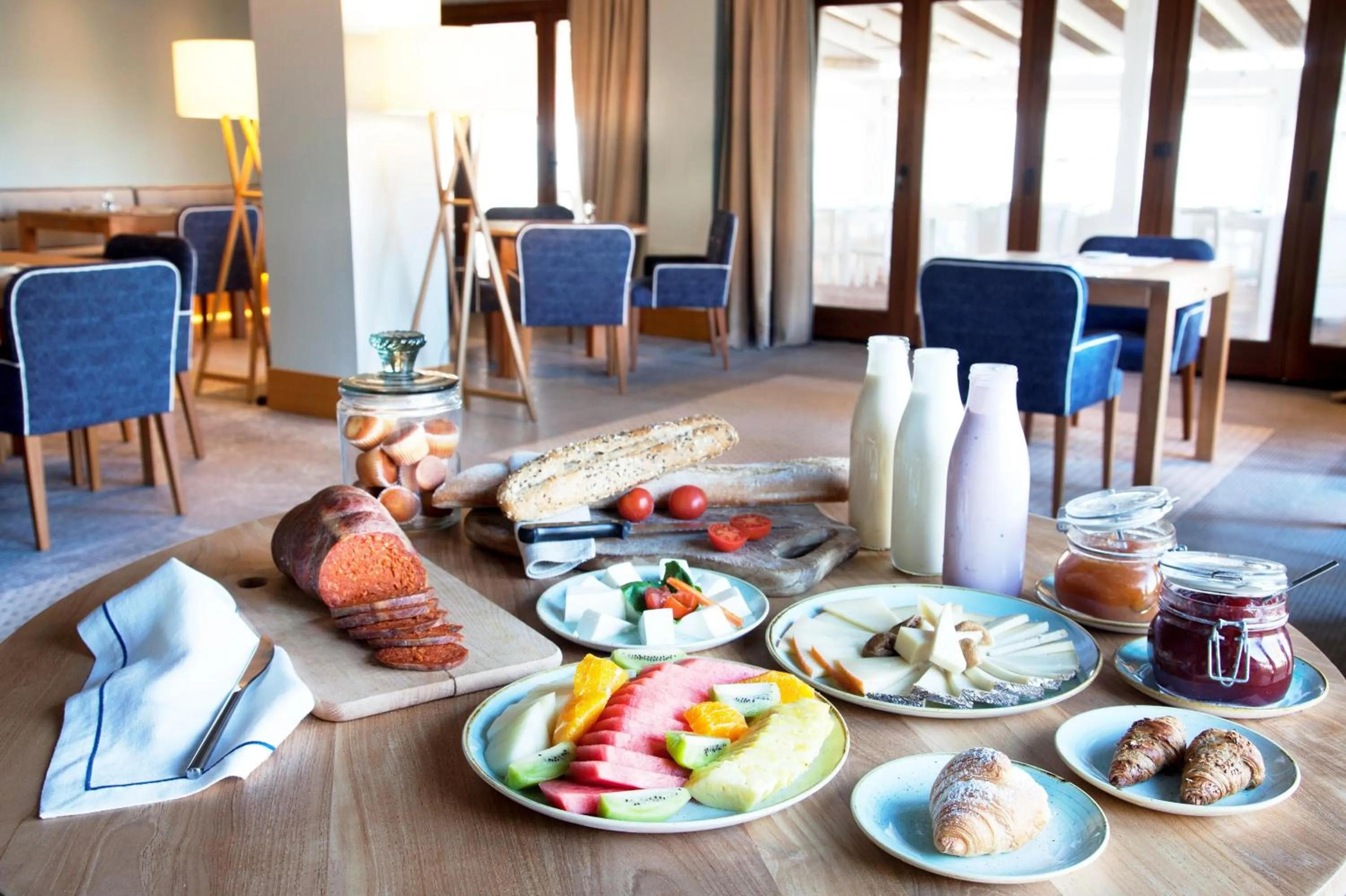 Continental breakfast in Gecko Hotel & Beach Club