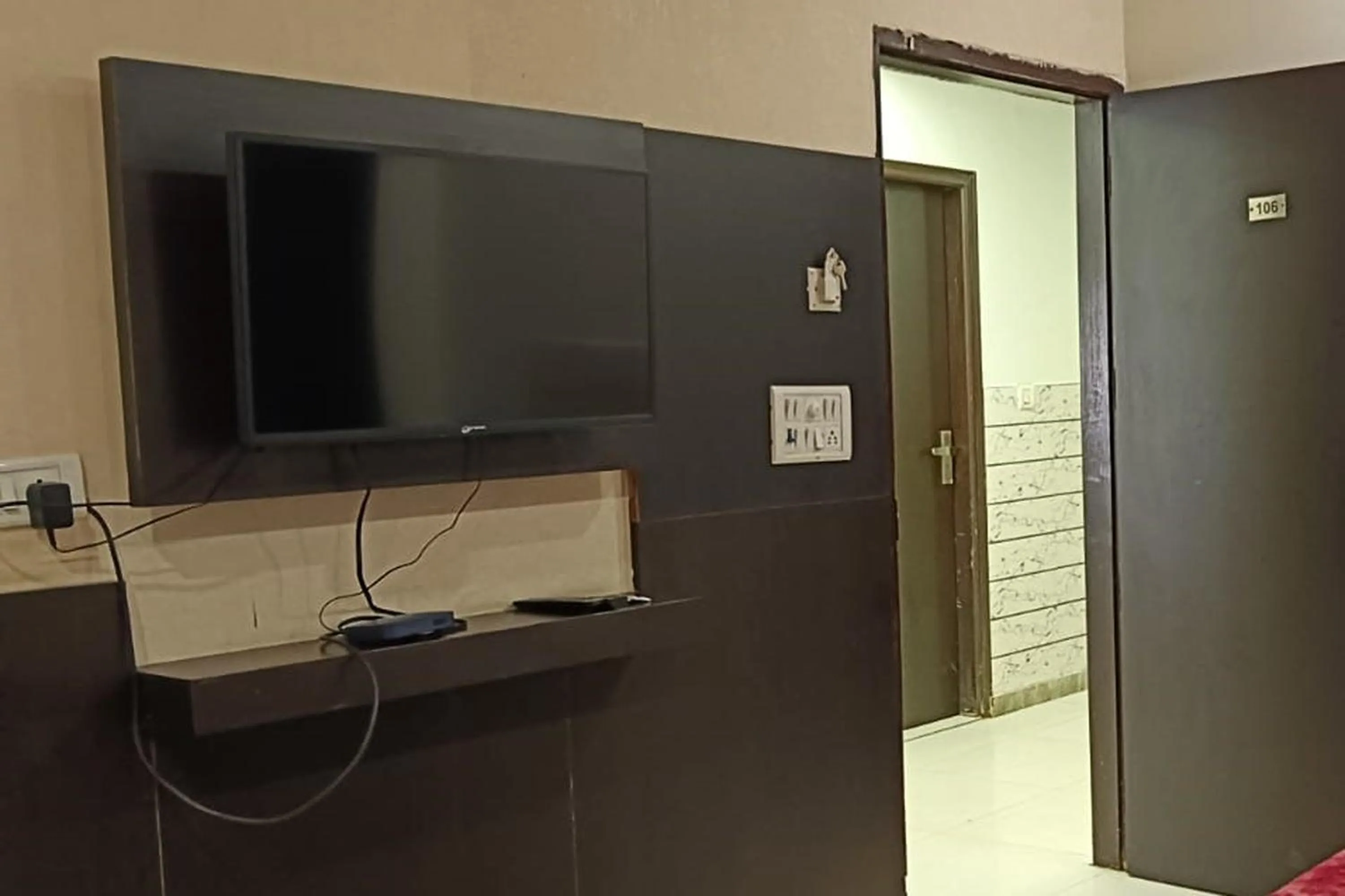 TV and multimedia in Hotel Shree Kanta