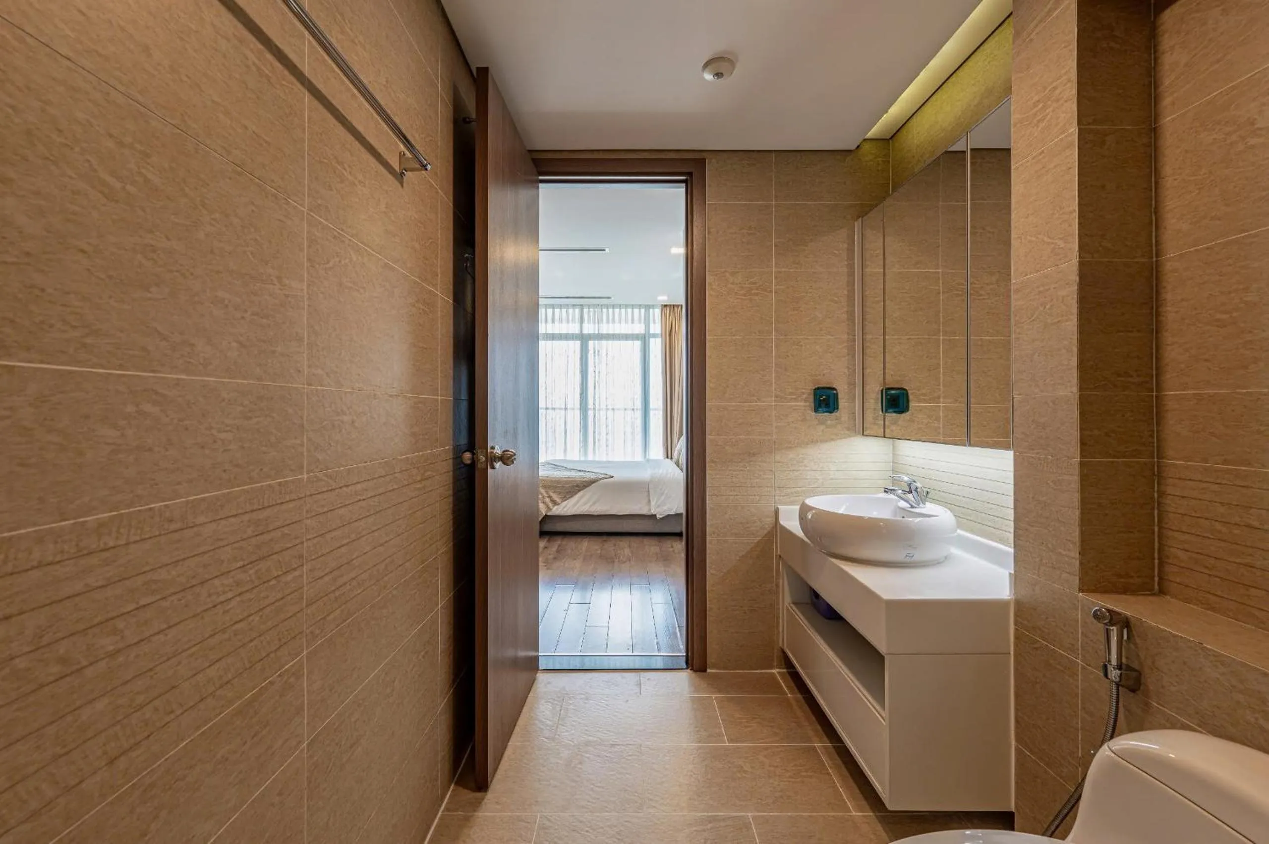 Toilet in Urban Zen Saigon - Vinhomes Landmark 81