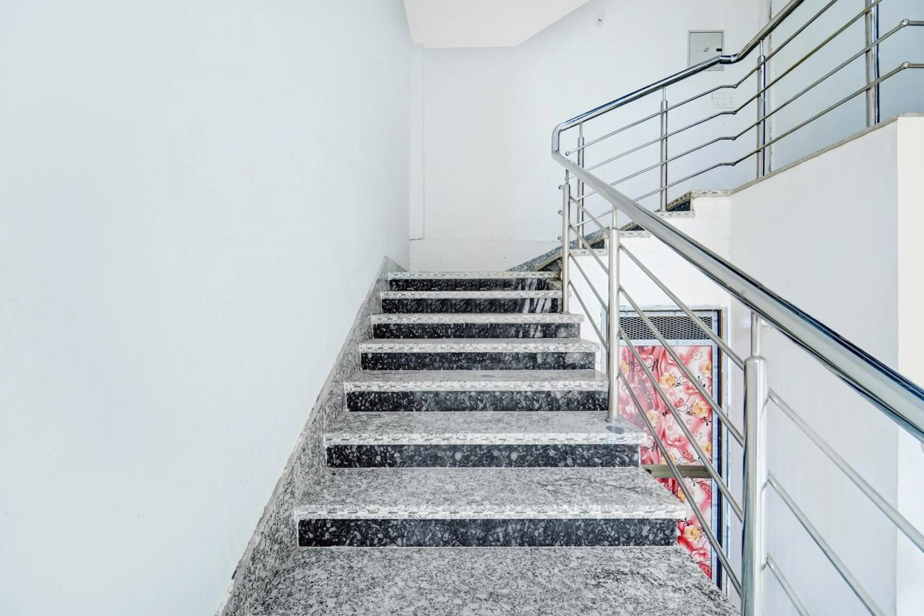 Lobby or reception in Hotel O R K Marriage Hall and Guest House