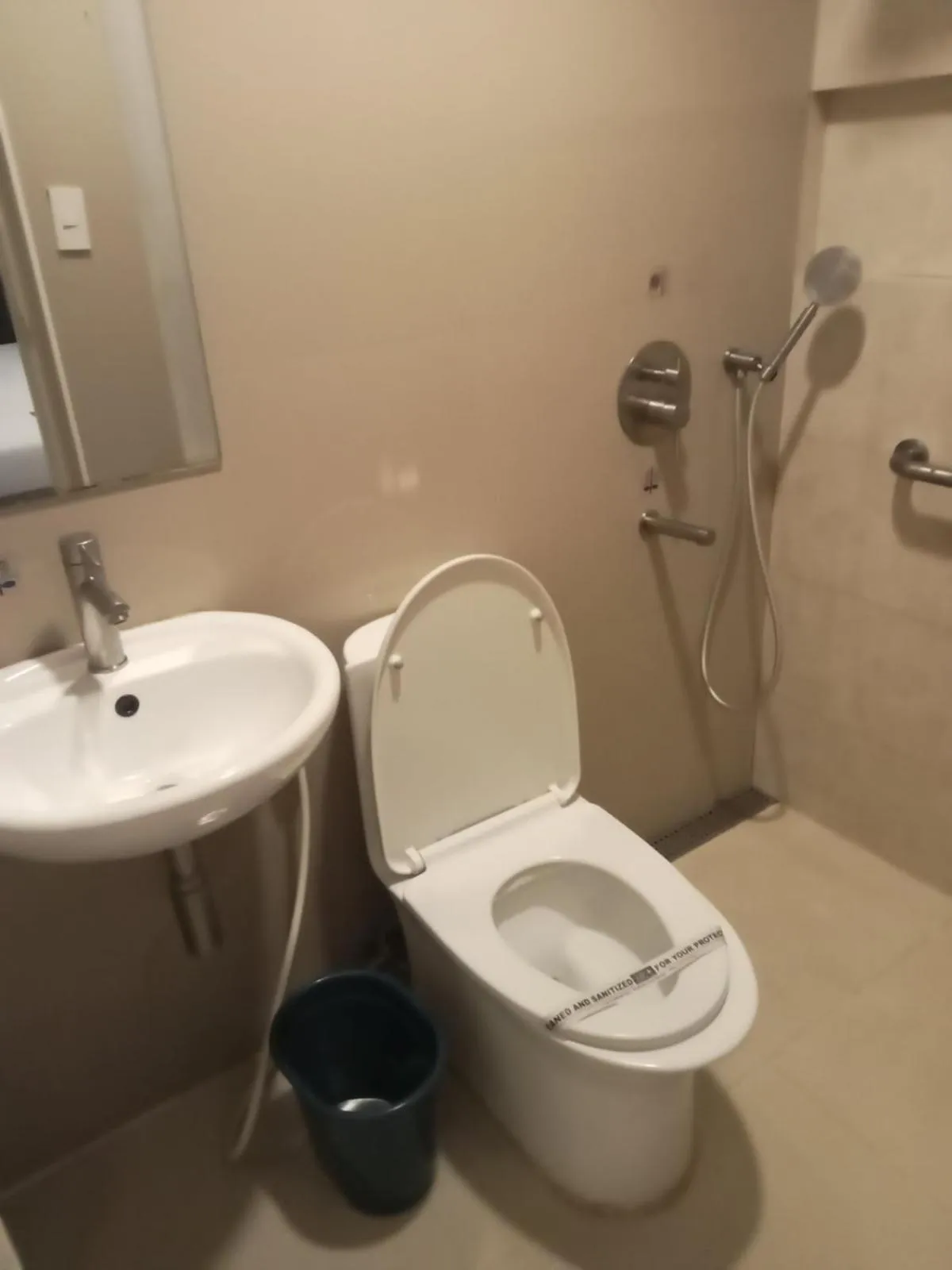 Bathroom in Hotel Sogo Pasay Wood Street