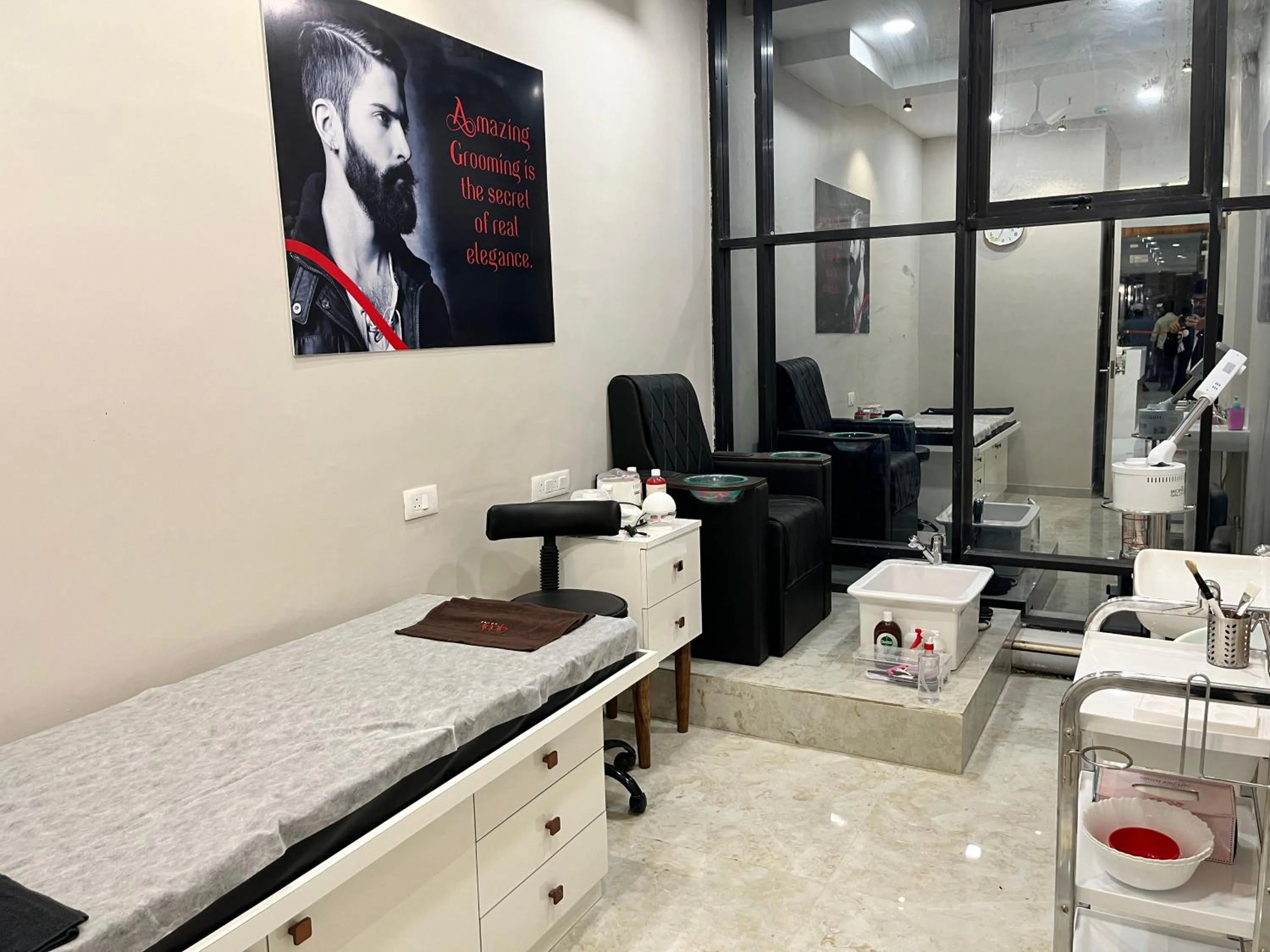 Spa and wellness centre/facilities in VITS Satyajeet Karad