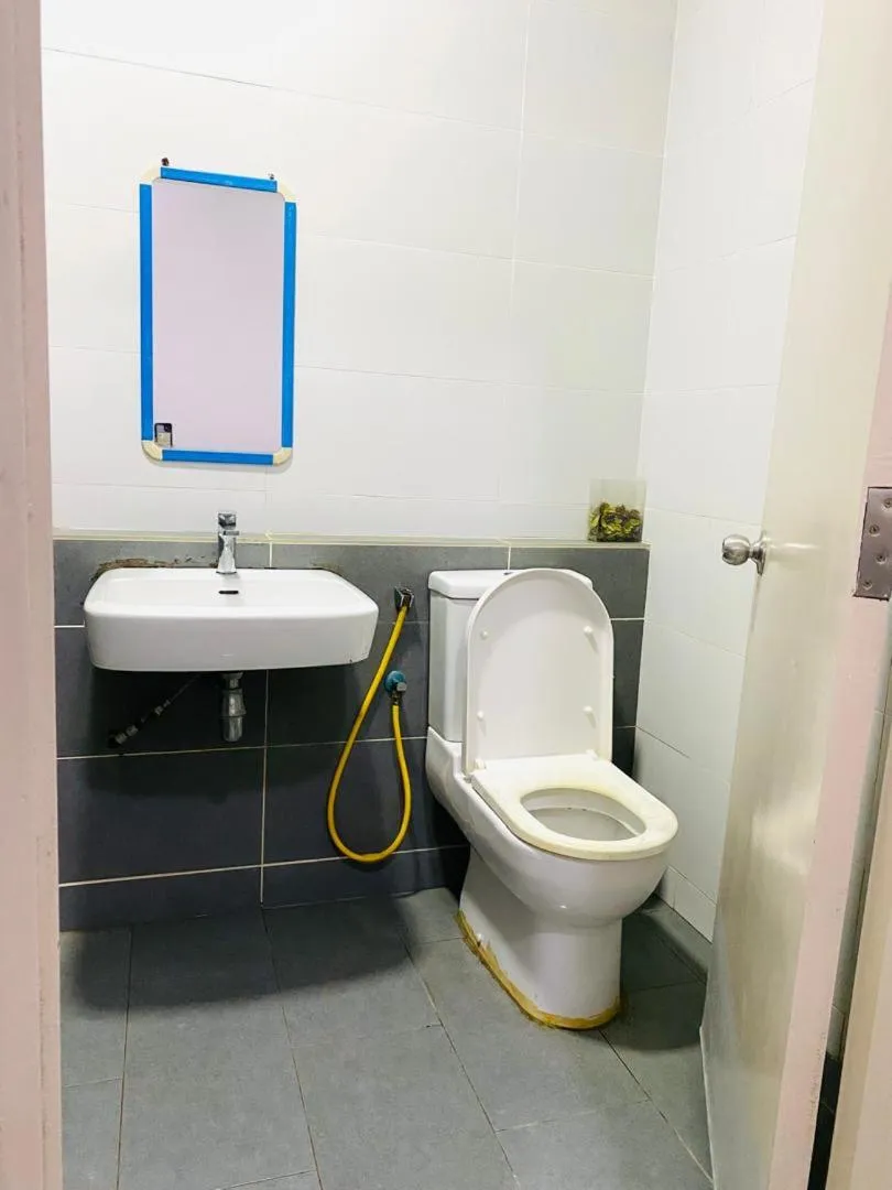 MiriTimesSquare DAJ#4 Free WI-FI