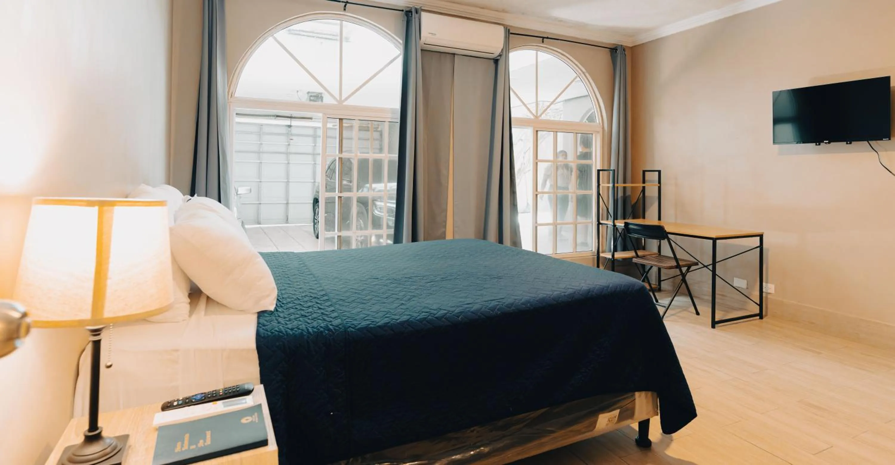 TV and multimedia, Bed in Villa Sicilia