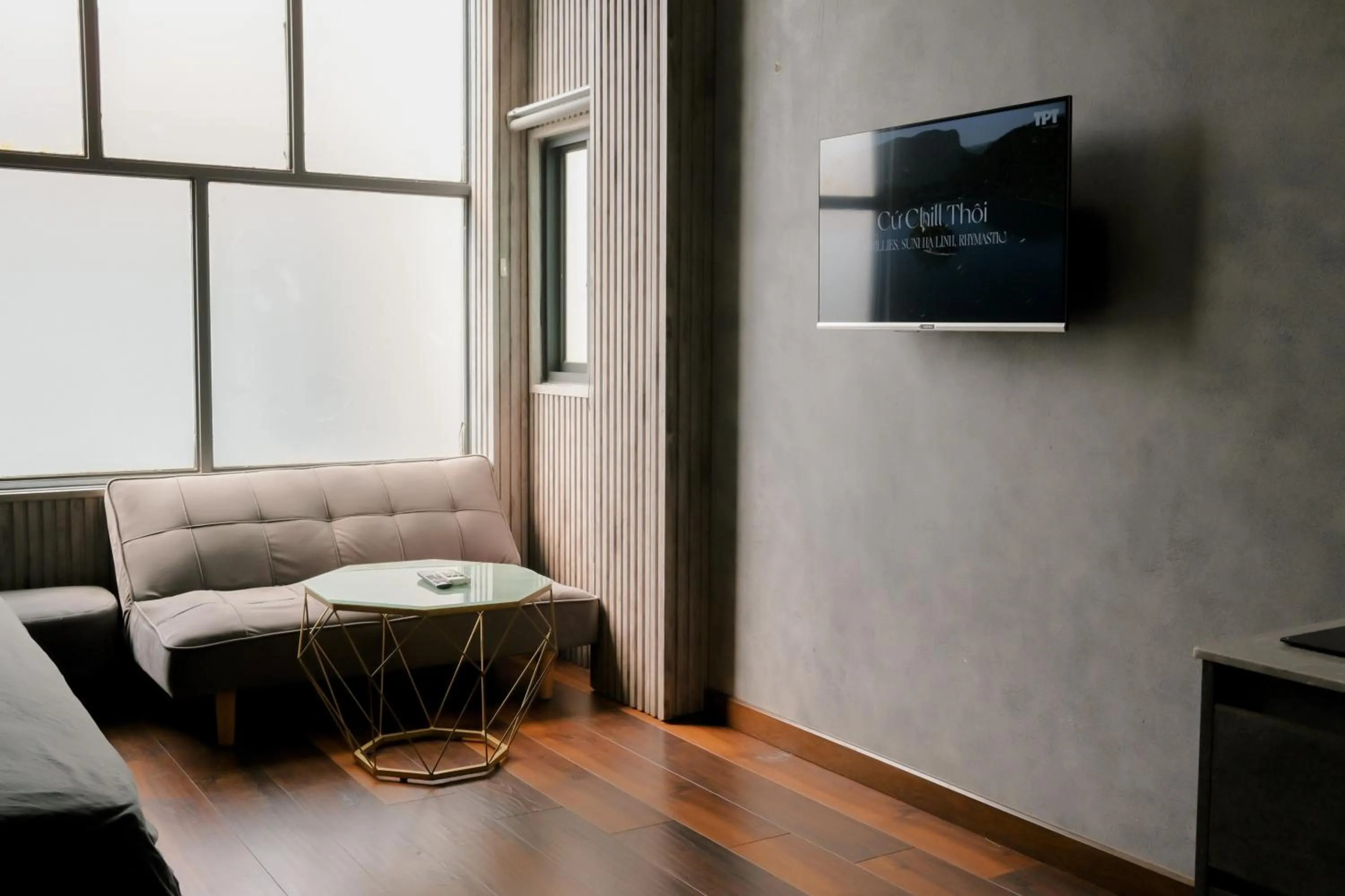 TV and multimedia in Zeus Living - Cozy Apartment in Thao Dien