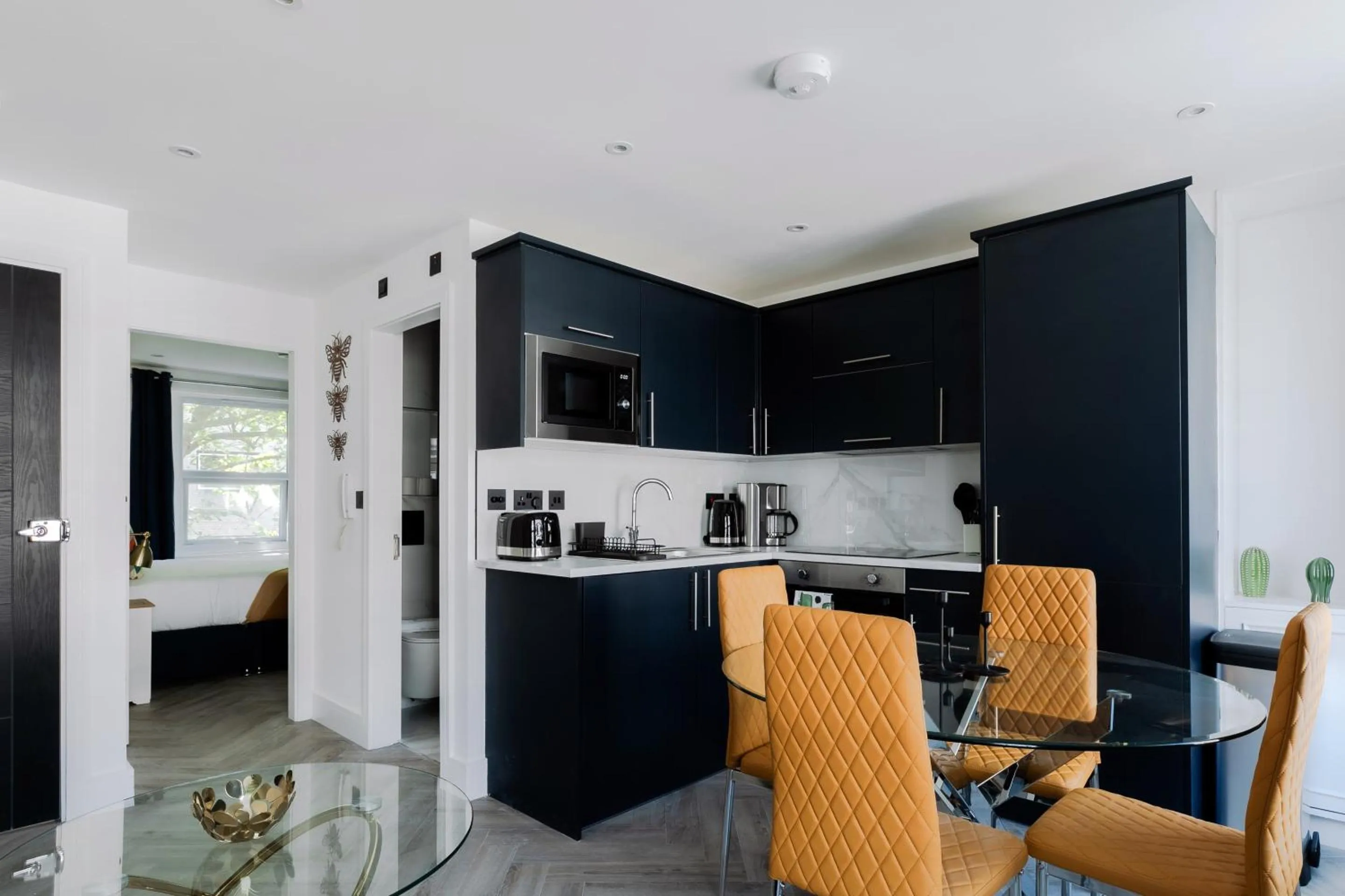 Kitchen or kitchenette in Comfortable Apartments near Harrods