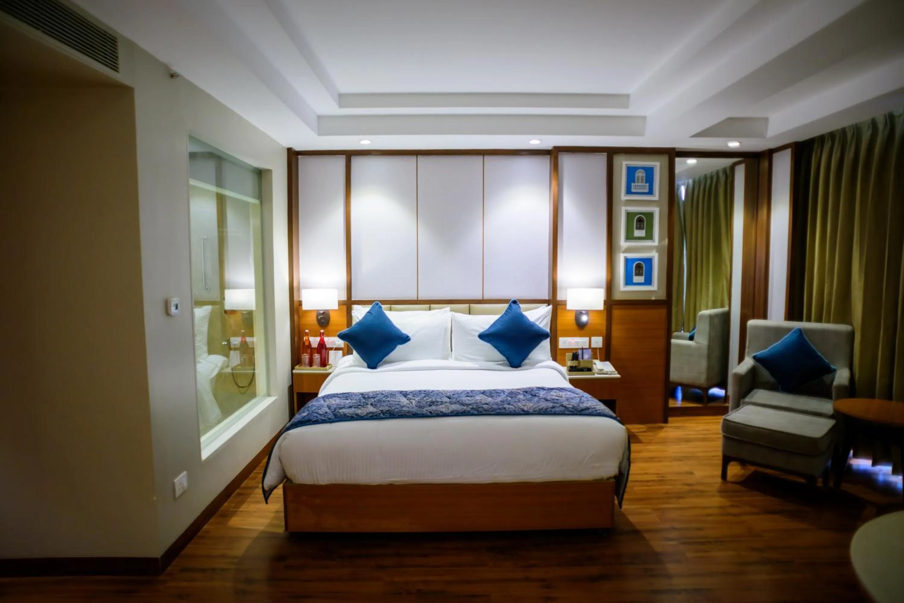 Photo of the whole room, Bed in Fortune Select Candolim, Goa - Member ITC Hotels' Group