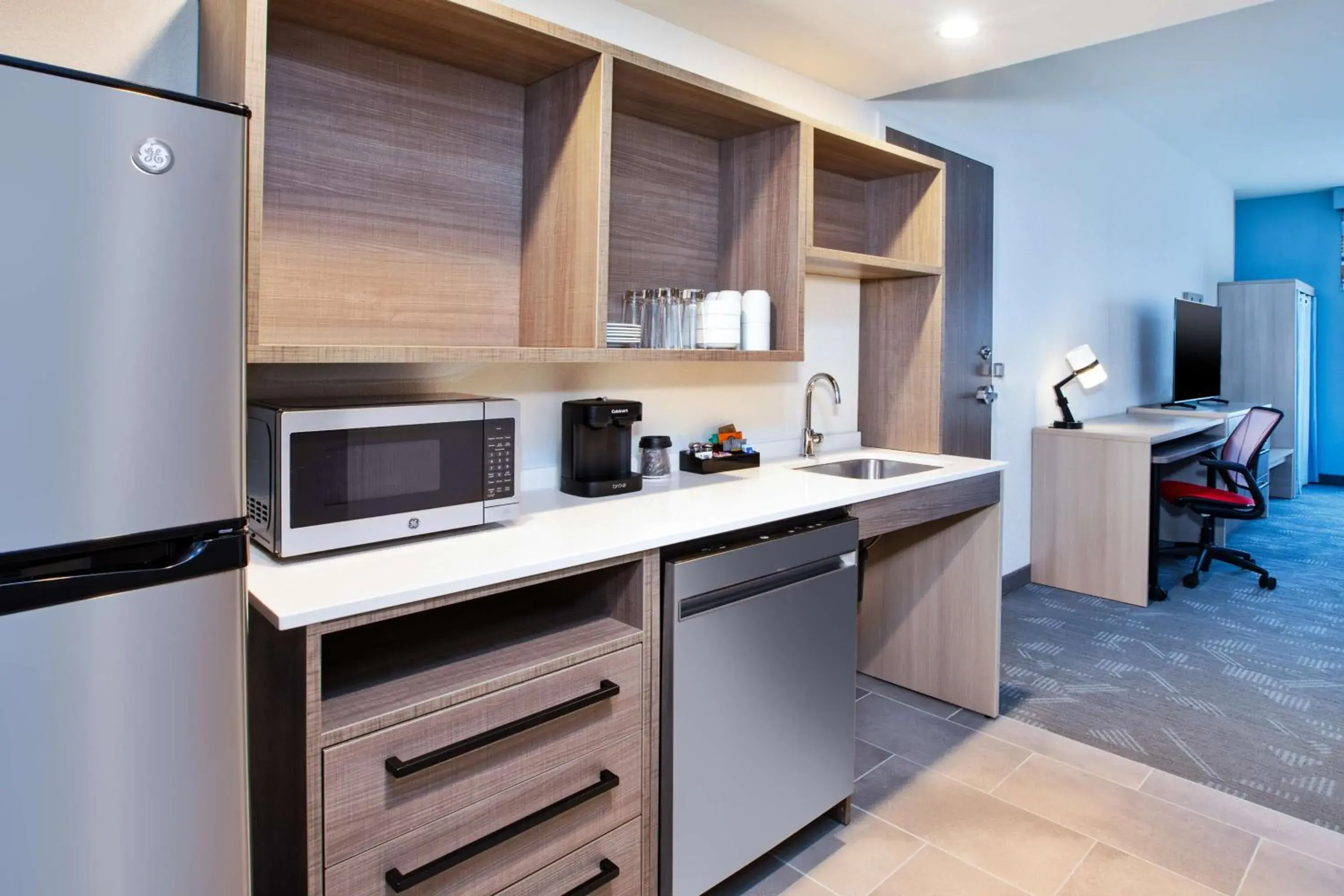 King Studio Suite in Home2 Suites By Hilton Grand Rapids Northeast King Studio Suite in Home2 Suites By Hilton Grand Rapids Northeast