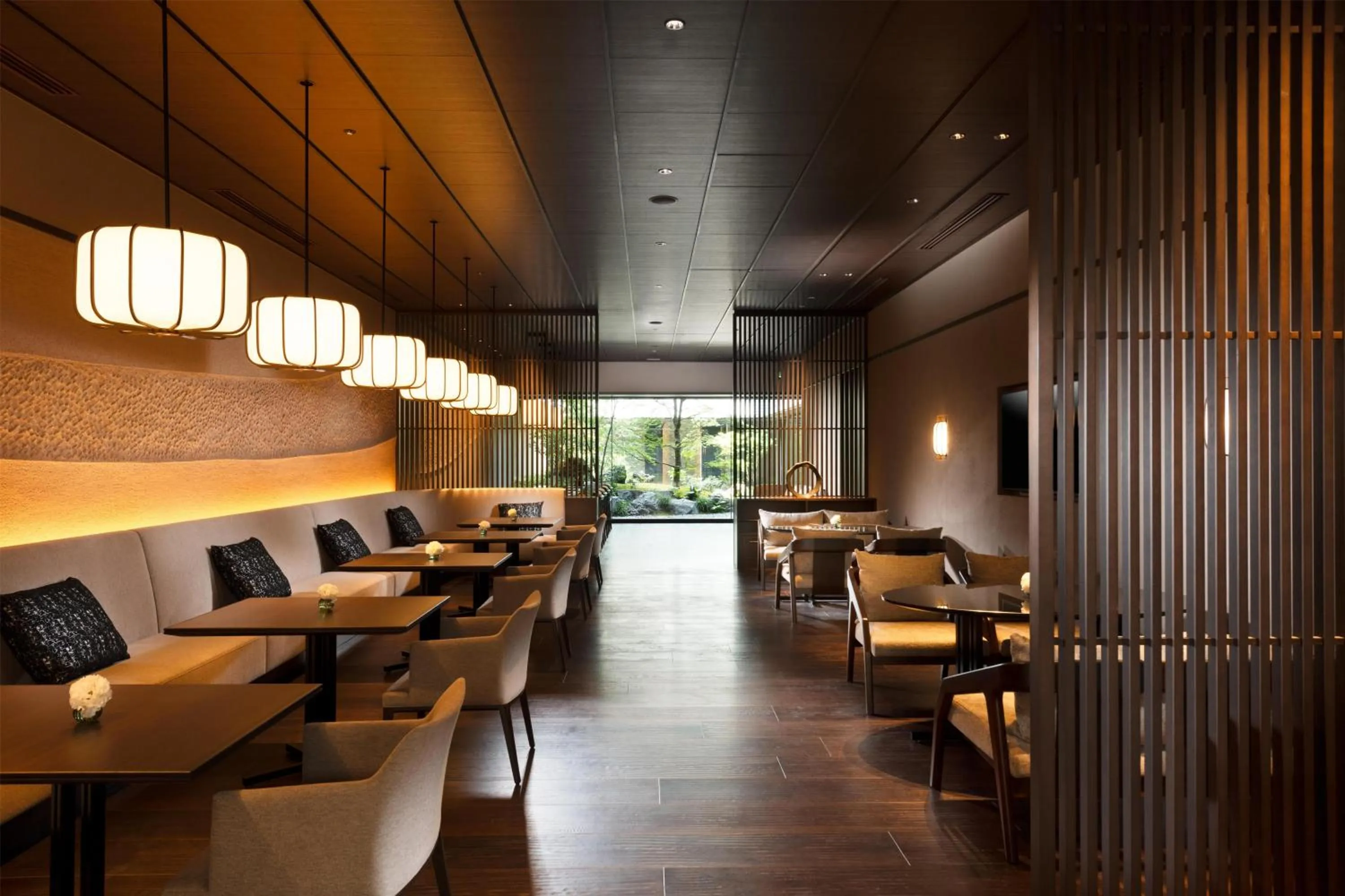 Living room in Hilton Kyoto