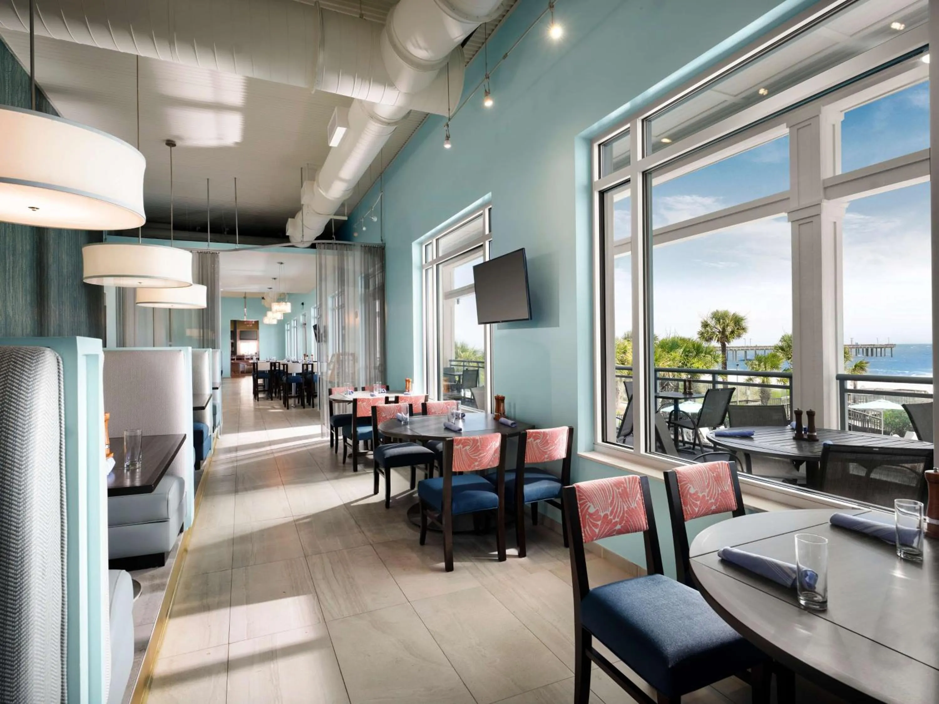 Restaurant/places to eat in The Ellie Beach Resort Myrtle Beach, Tapestry By Hilton