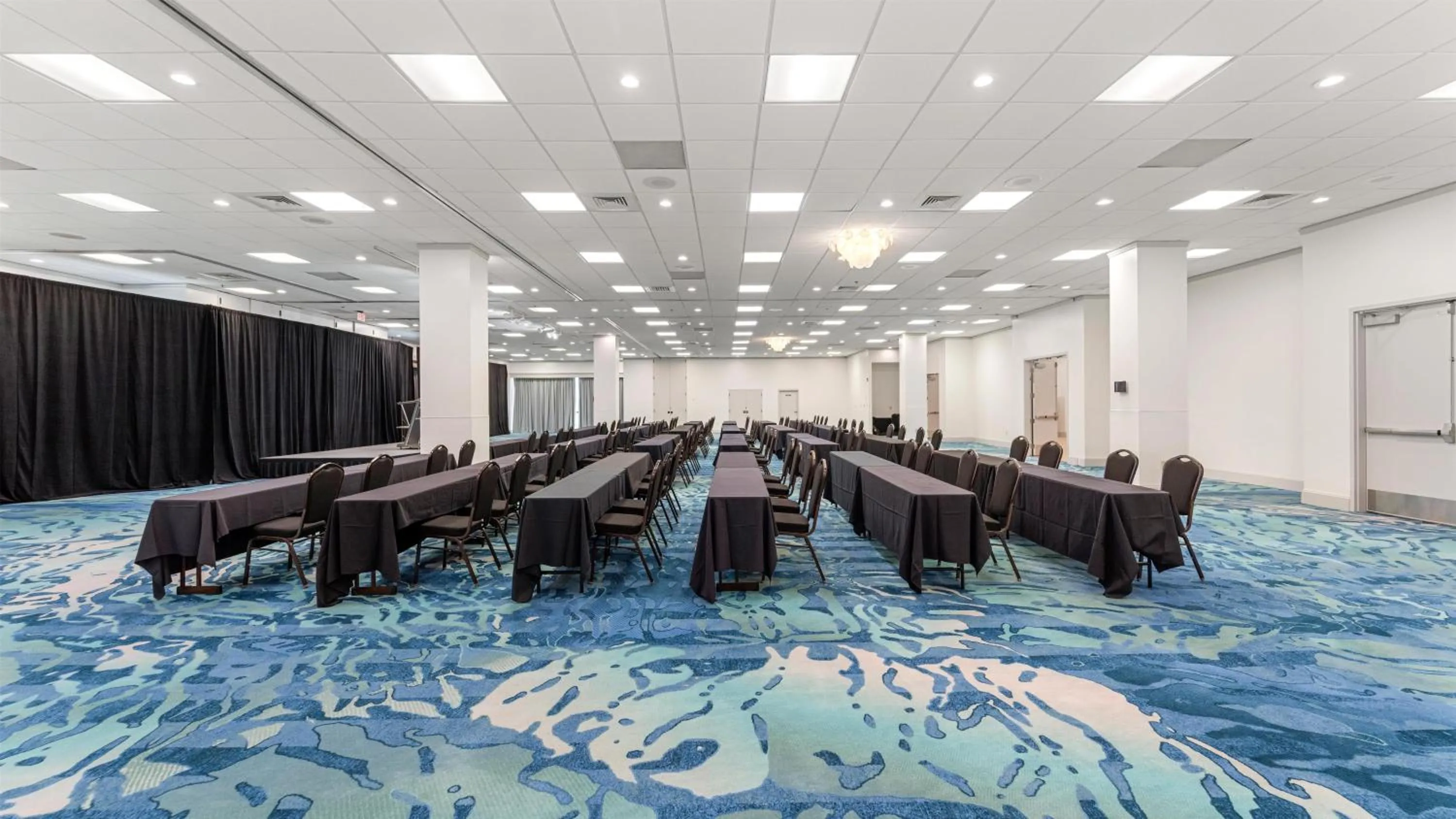Meeting/conference room in The Ellie Beach Resort Myrtle Beach, Tapestry By Hilton