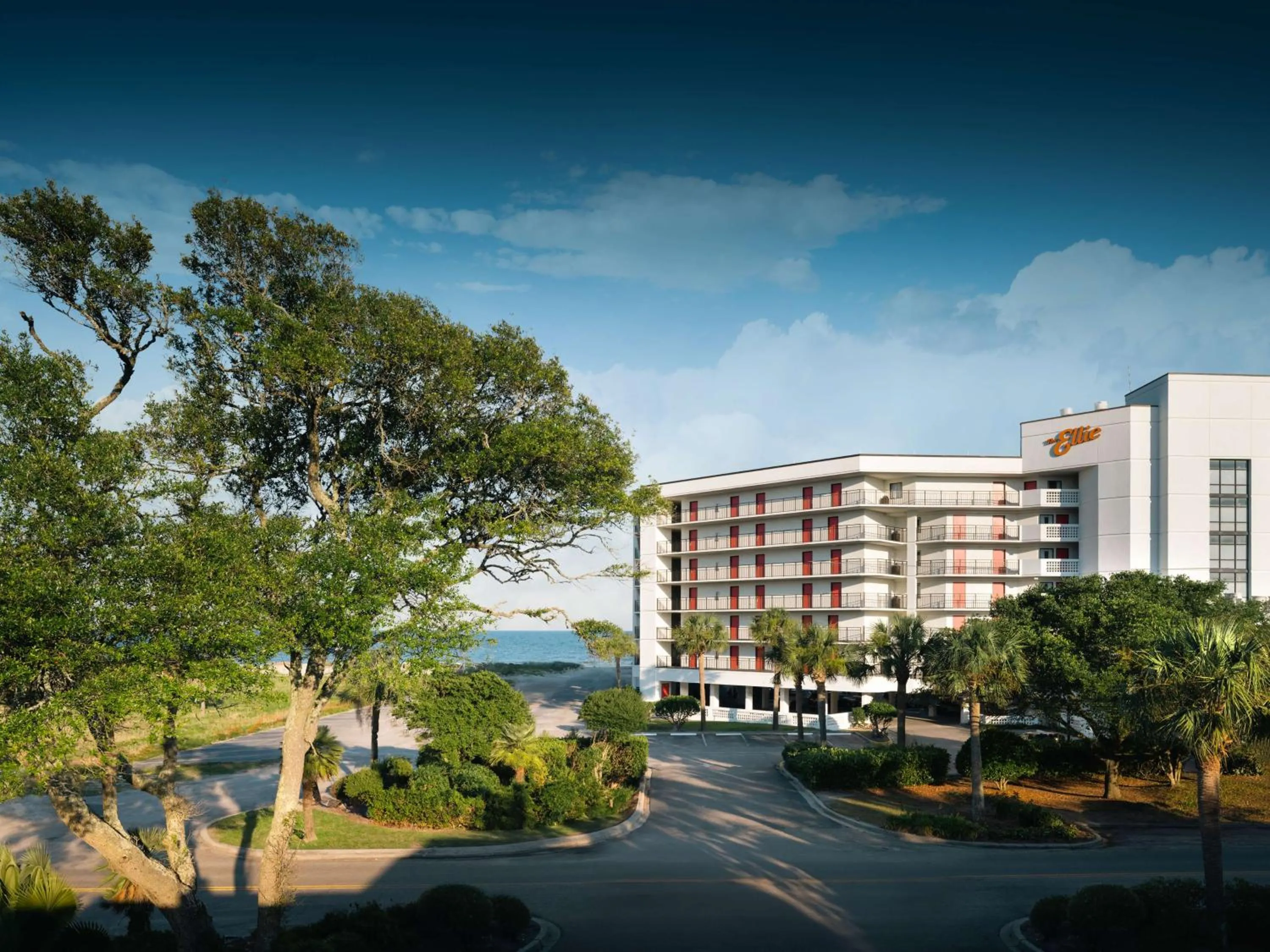 Property building in The Ellie Beach Resort Myrtle Beach, Tapestry By Hilton