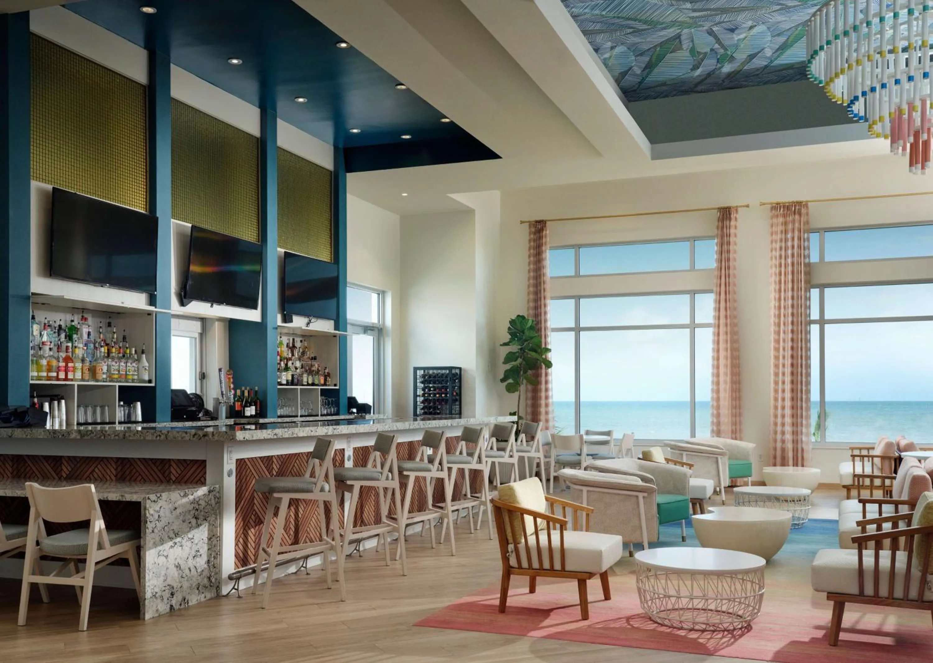 Lounge or bar in The Ellie Beach Resort Myrtle Beach, Tapestry By Hilton