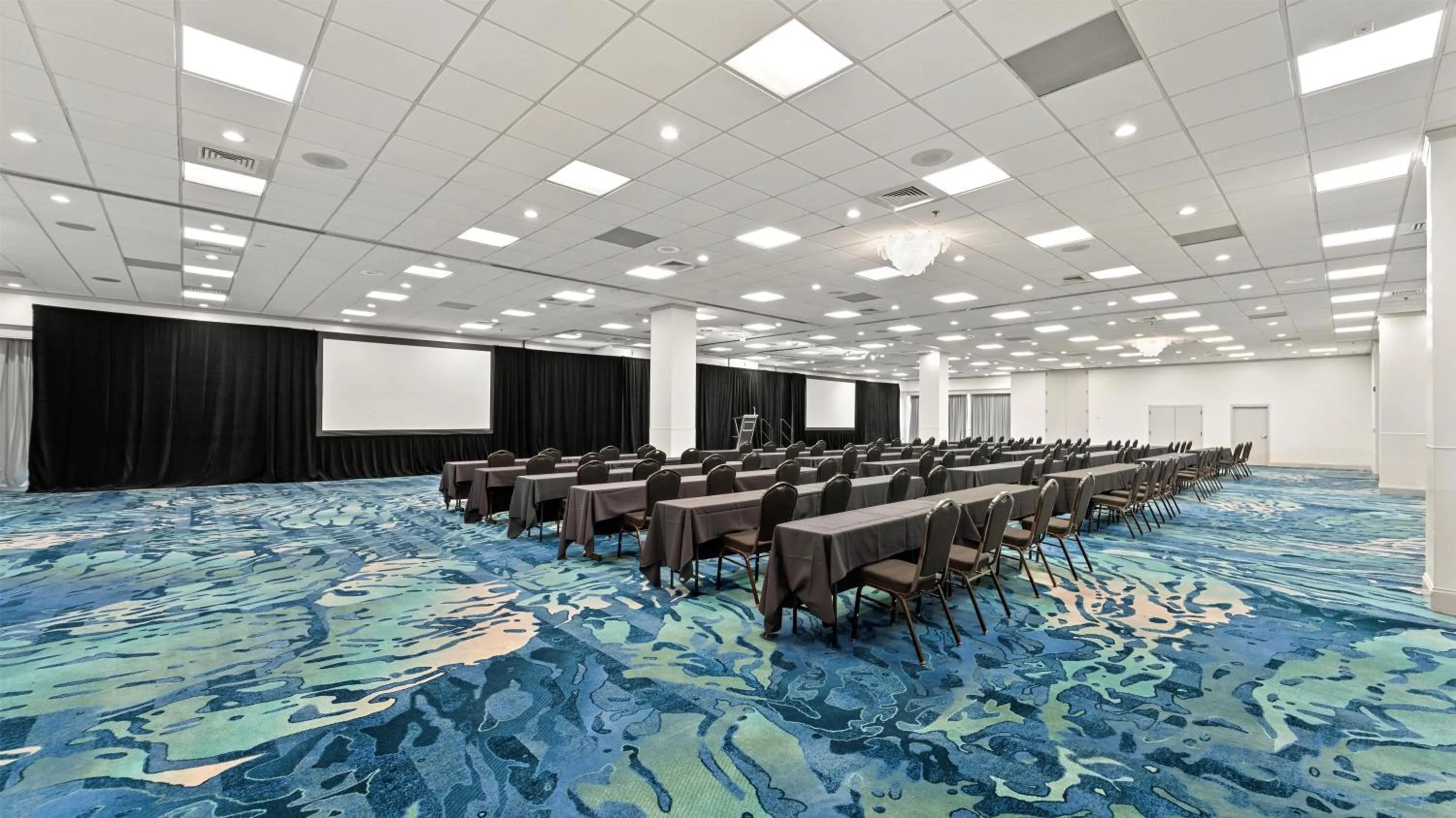 Meeting/conference room in The Ellie Beach Resort Myrtle Beach, Tapestry By Hilton