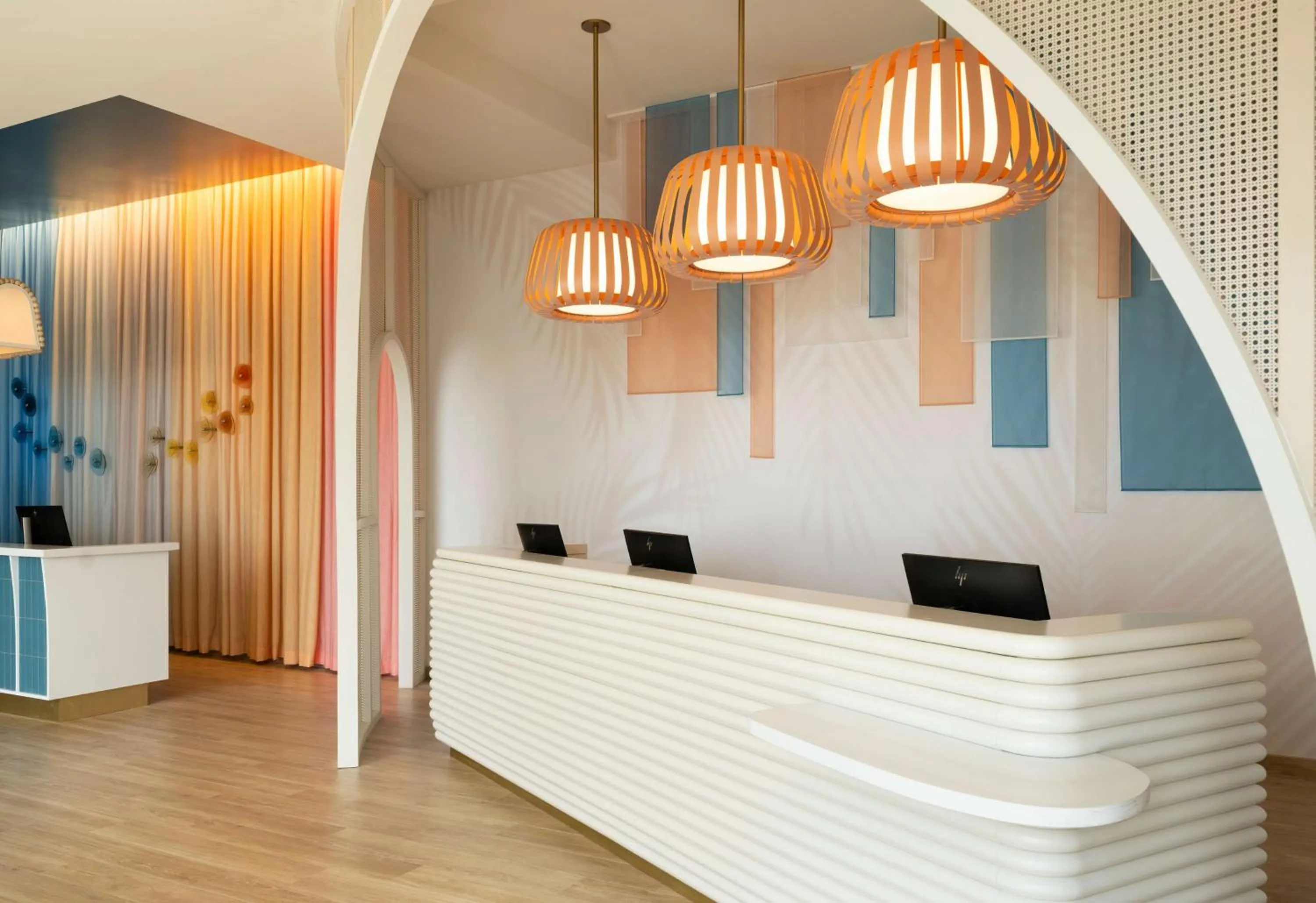 Lobby or reception in The Ellie Beach Resort Myrtle Beach, Tapestry By Hilton