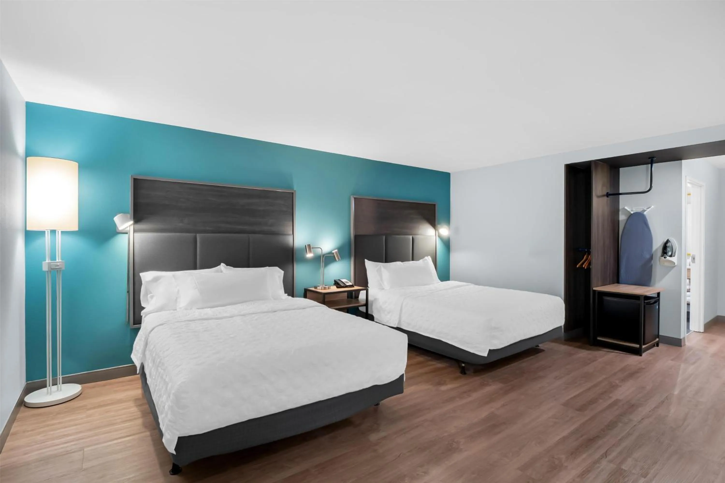 Bed in Tru By Hilton Wauseon