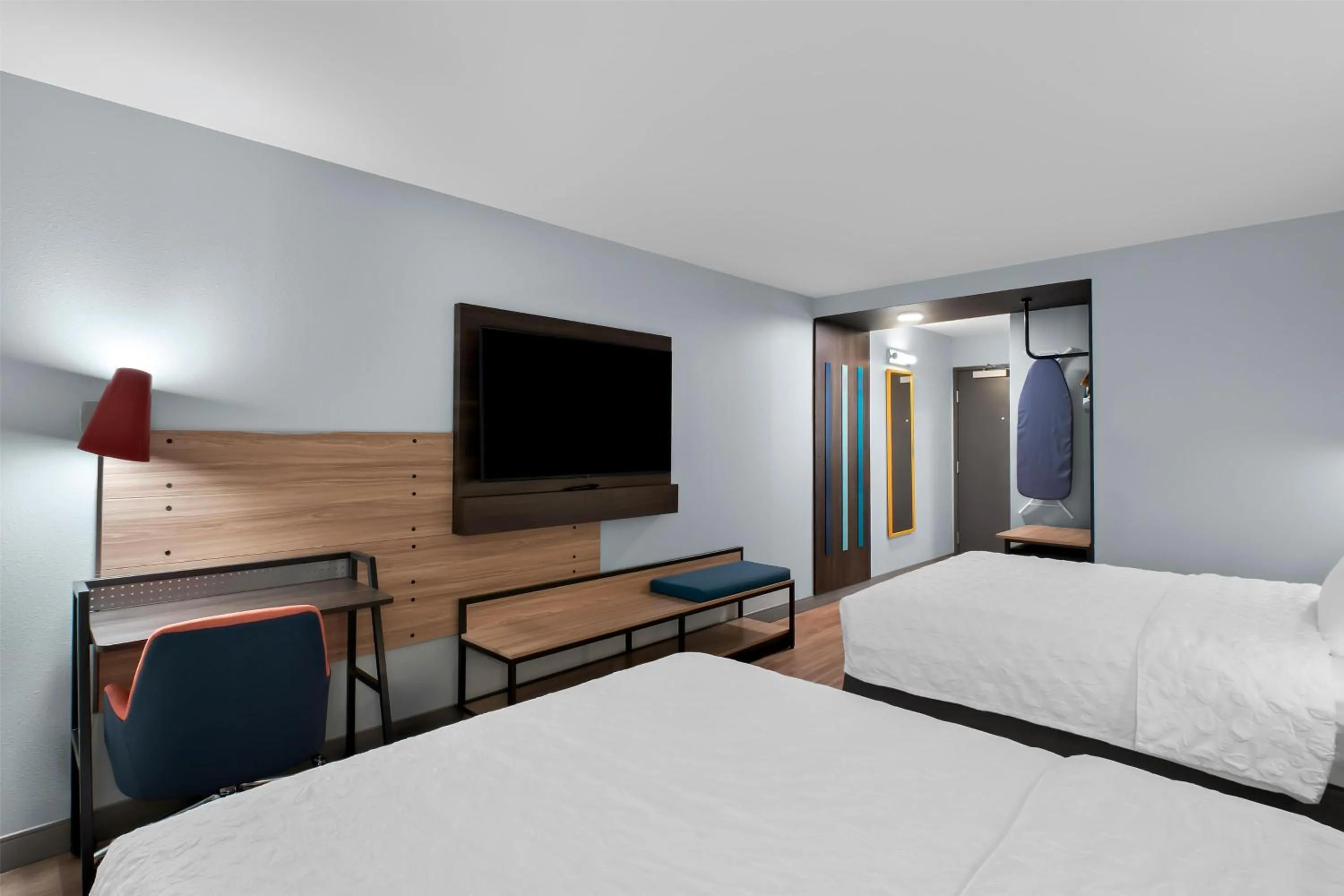 Bed in Tru By Hilton Wauseon