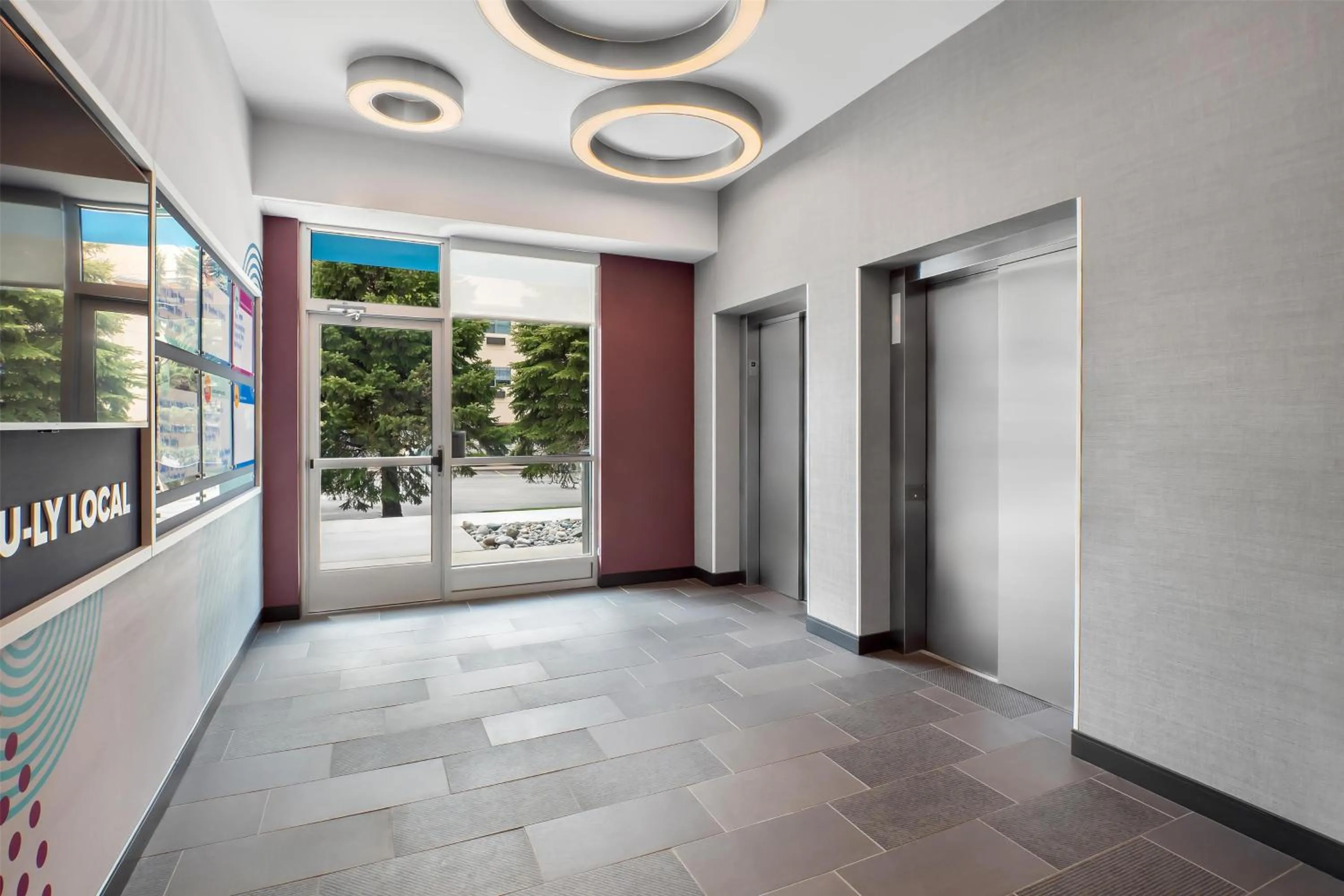 Lobby or reception in Tru By Hilton Wauseon