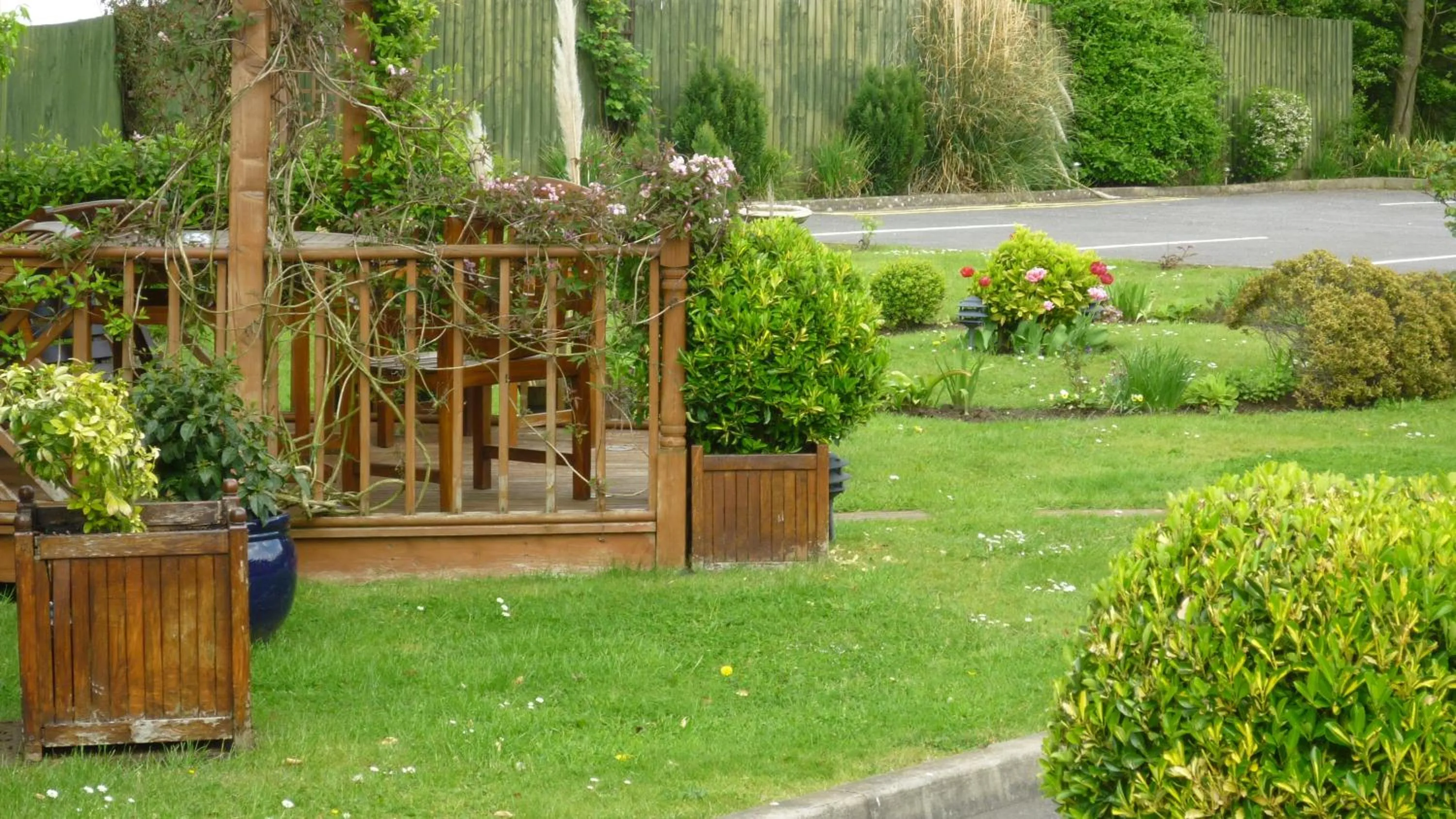 Garden in Redwings Lodge Sawtry Huntingdon