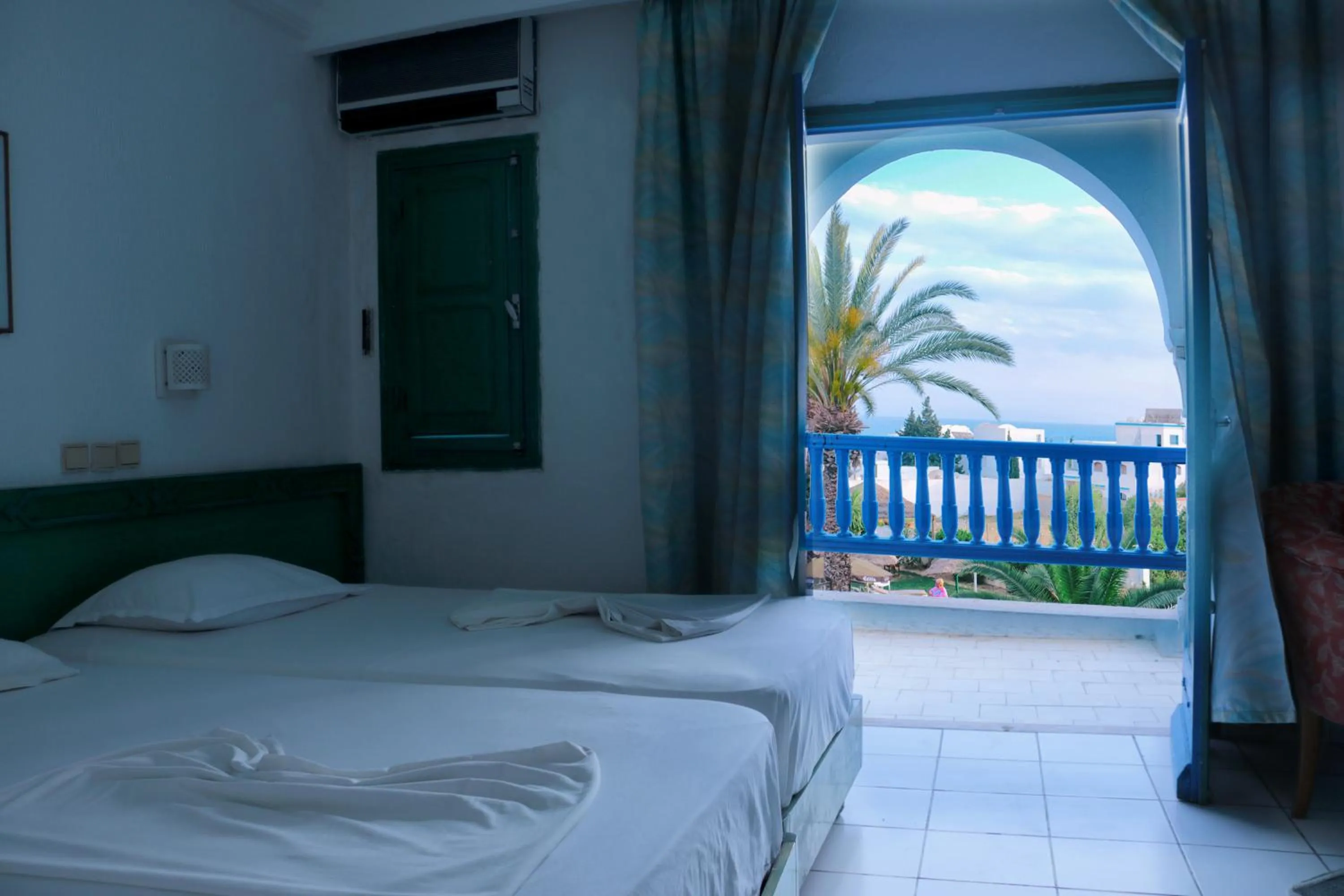 Bed in Hotel Le Khalife