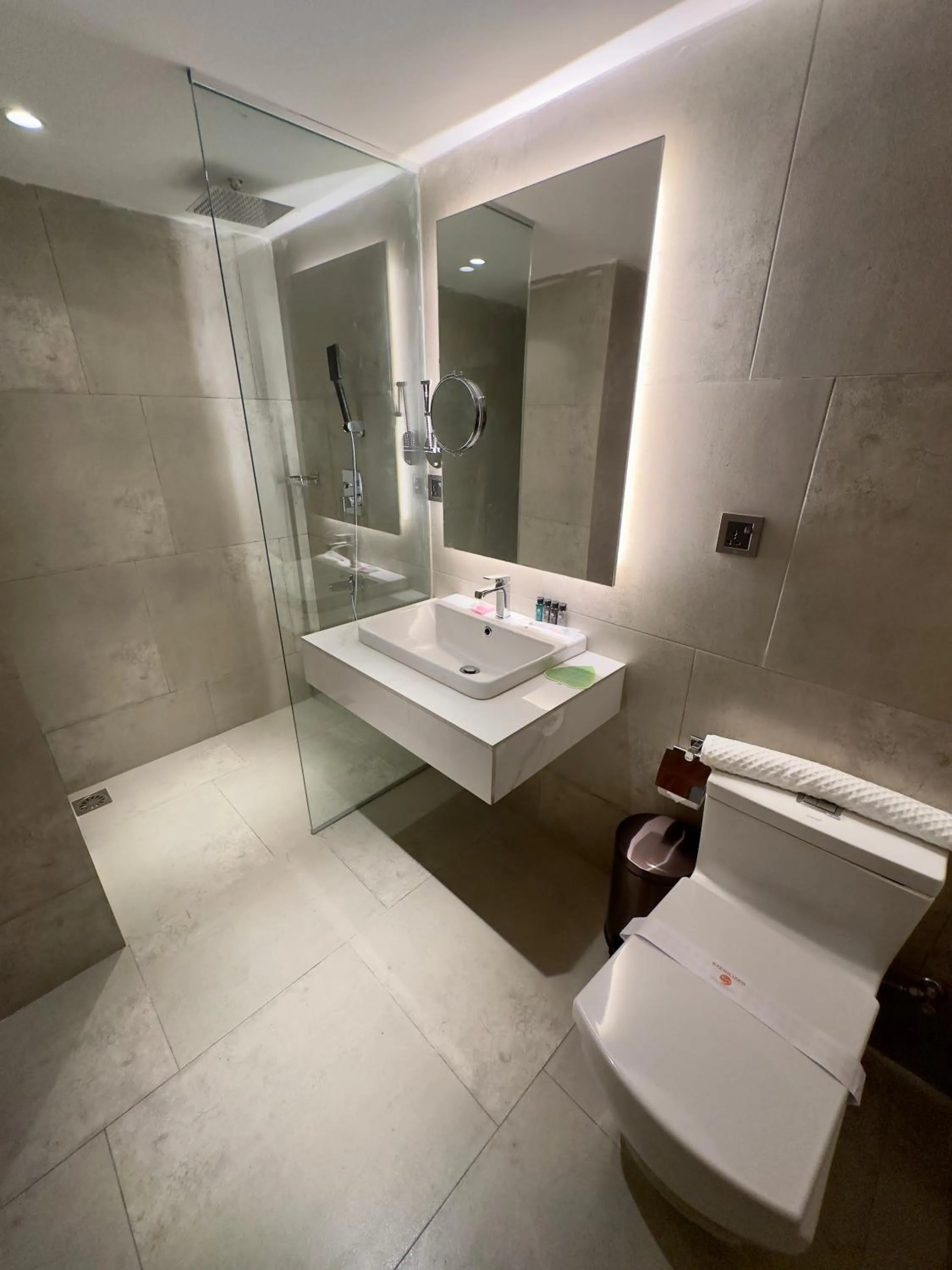 Shower in Hotel Omni Residency Baridhara