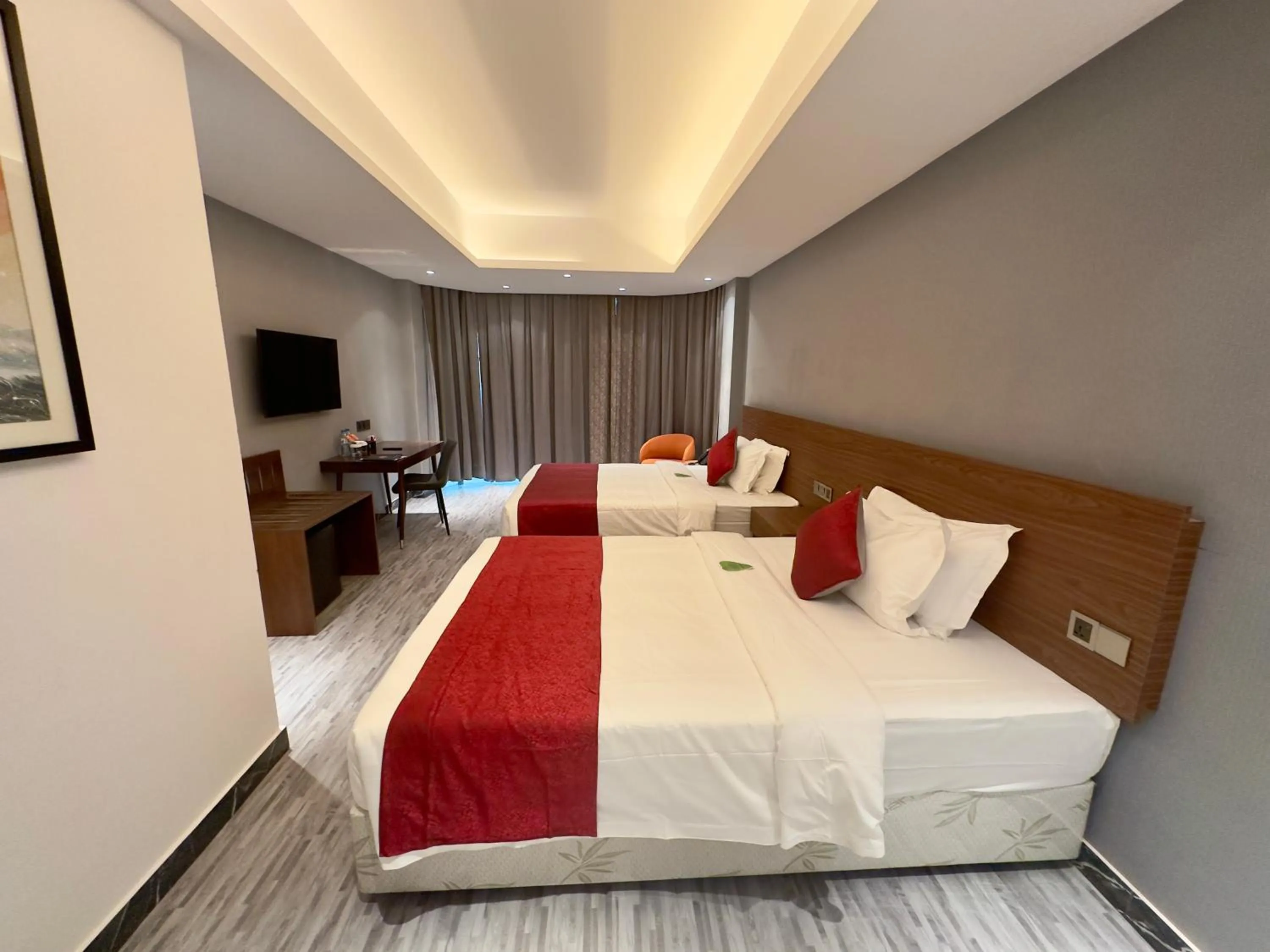 Bed in Hotel Omni Residency Baridhara