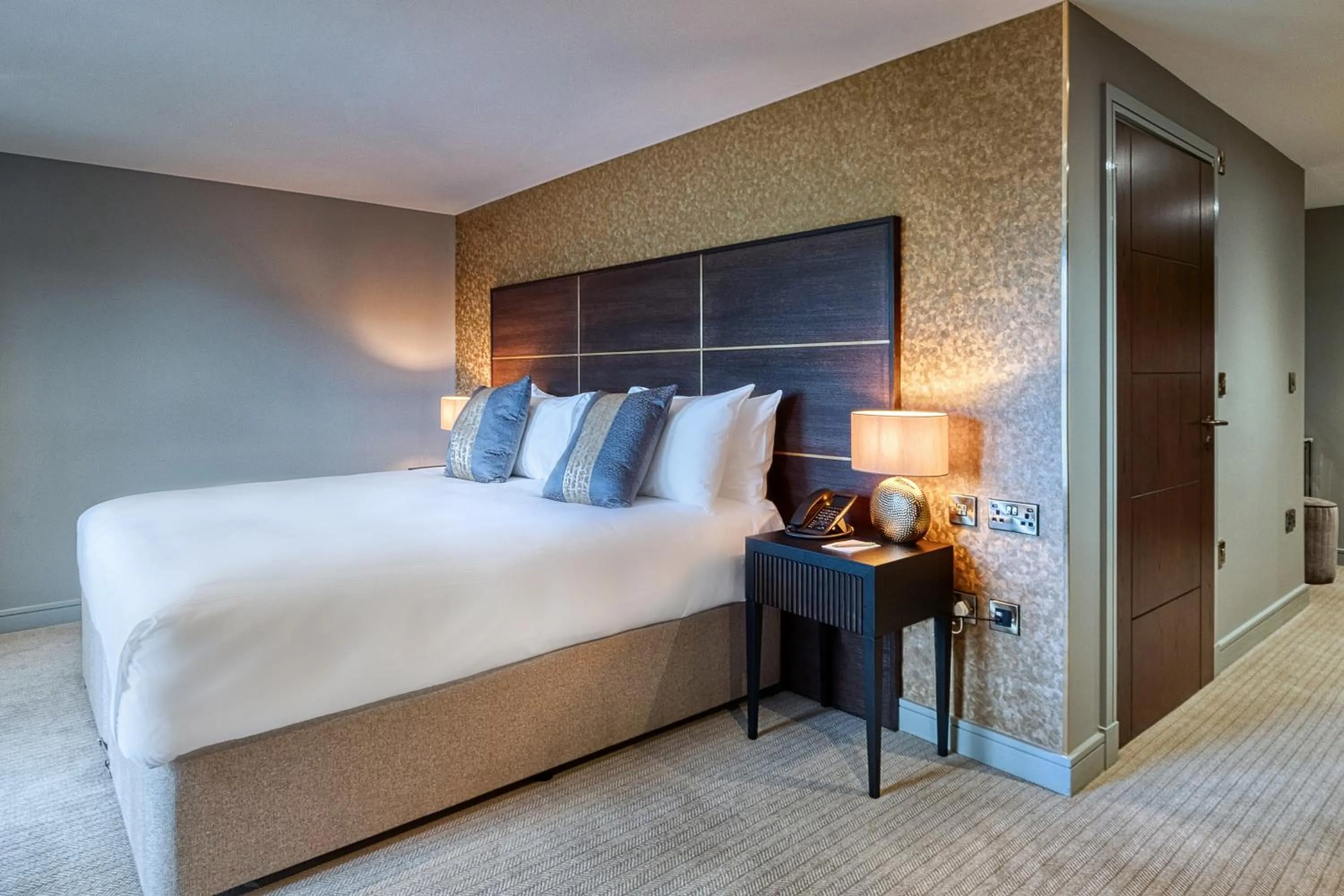 Bed in Aldwark Manor Estate