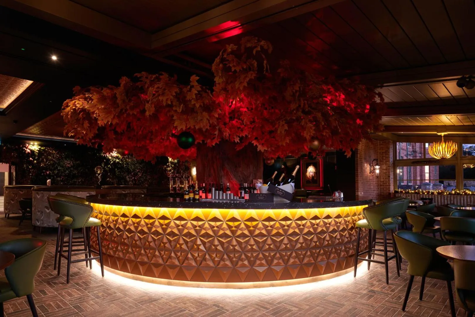 Restaurant/places to eat in Aldwark Manor Estate