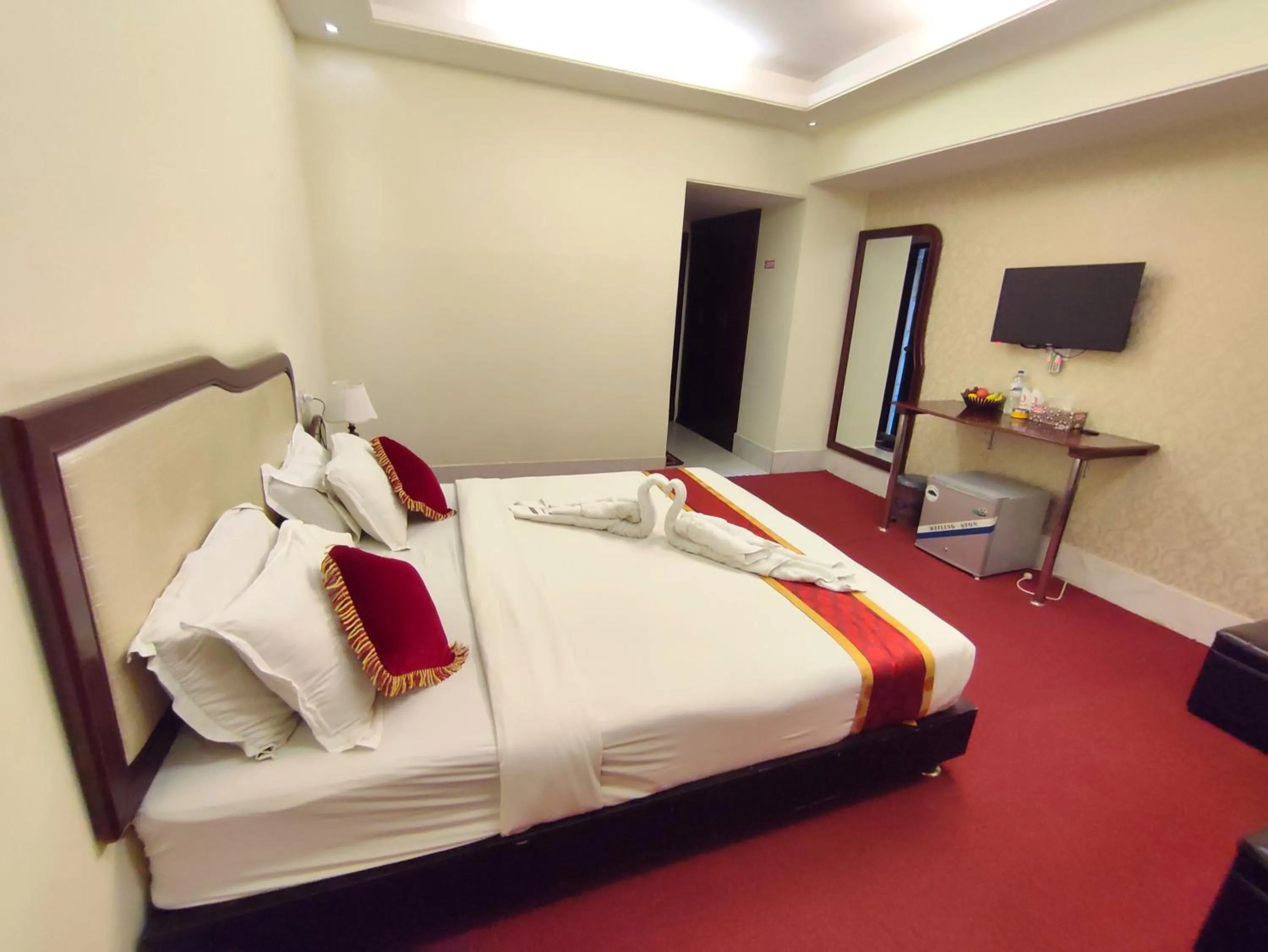 Bed in Panshi Inn Sylhet